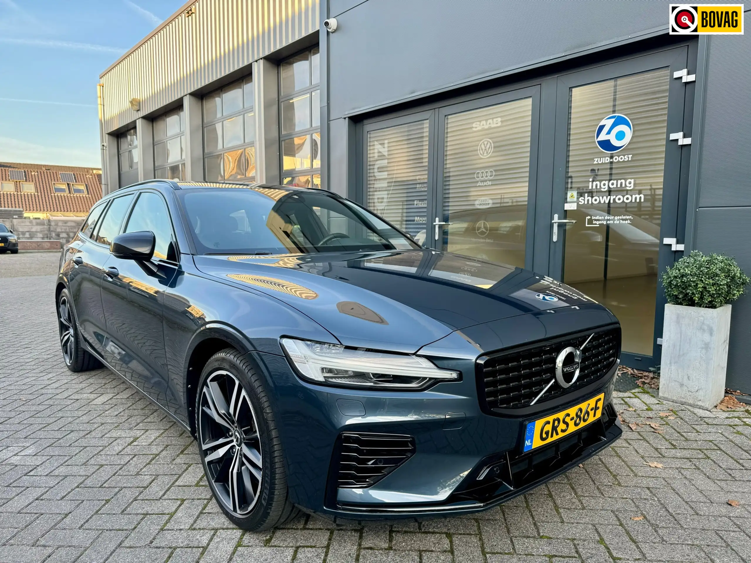 Volvo - V60