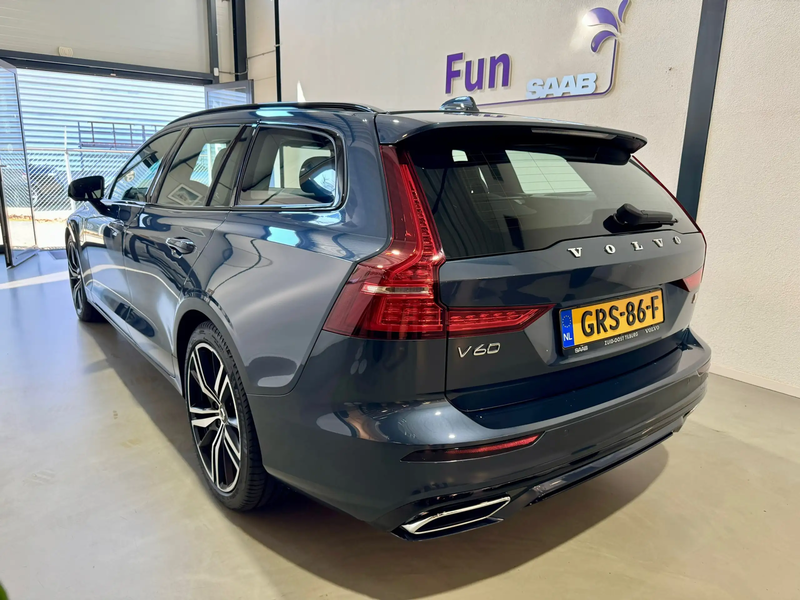 Volvo - V60