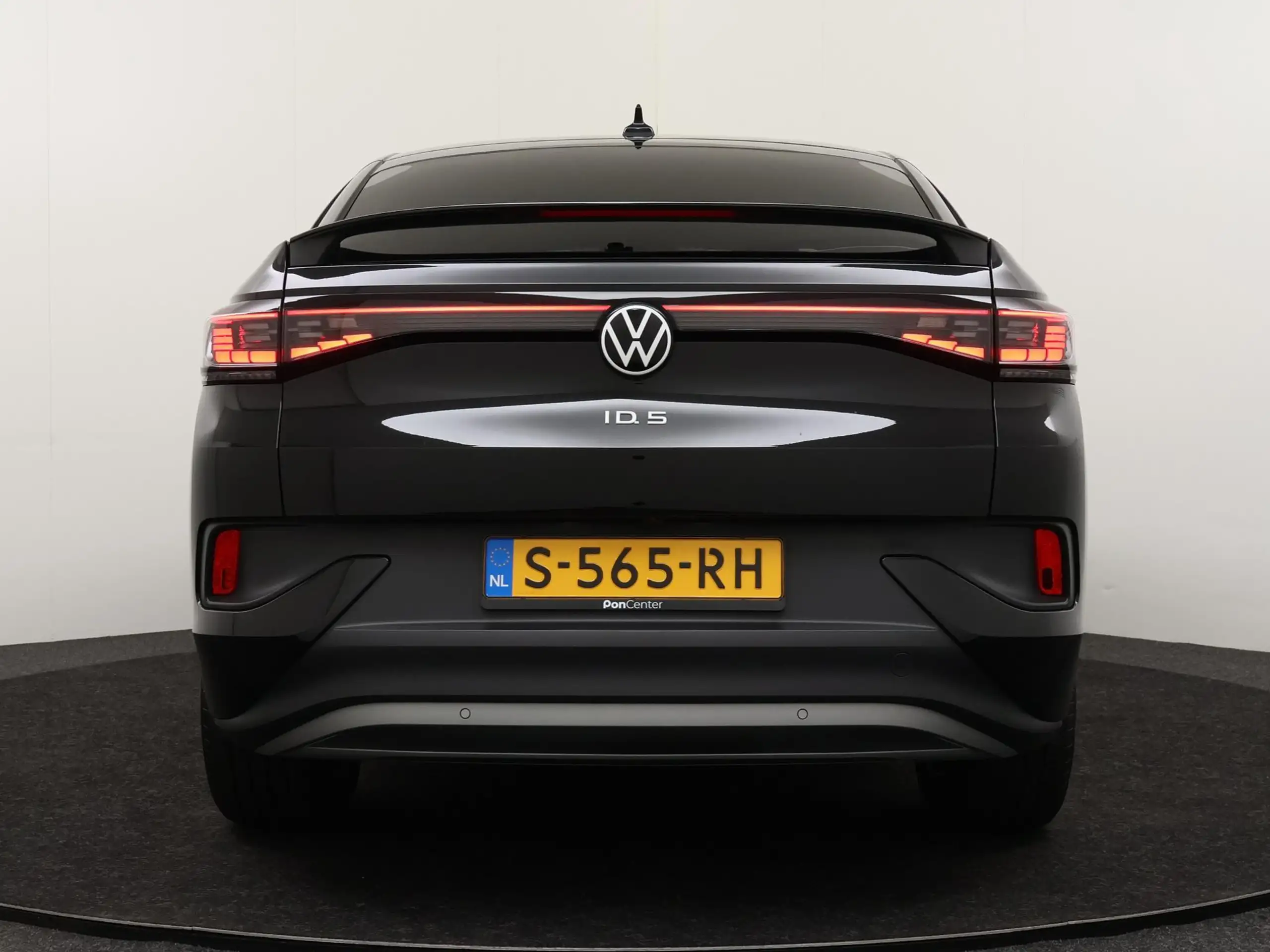 Volkswagen - ID.5