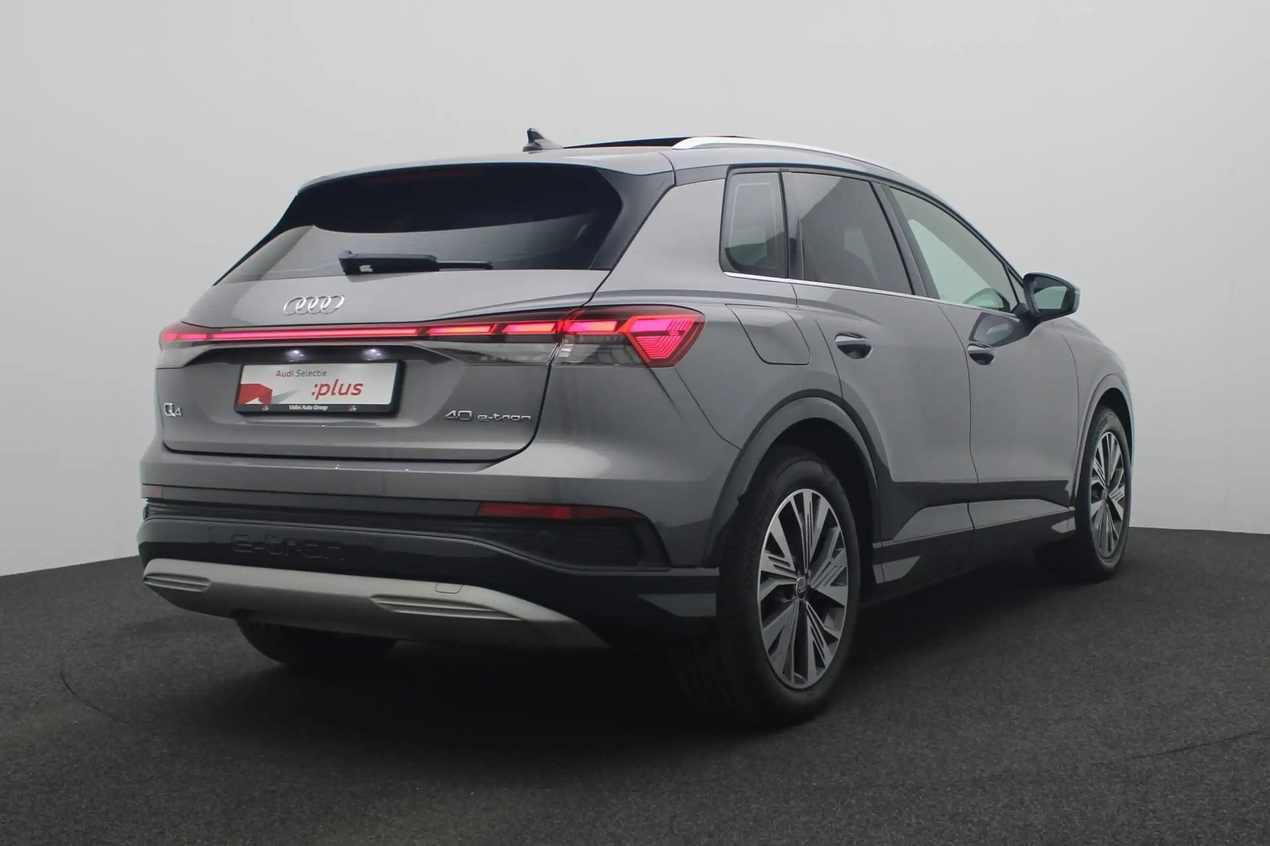 Audi - Q4 e-tron