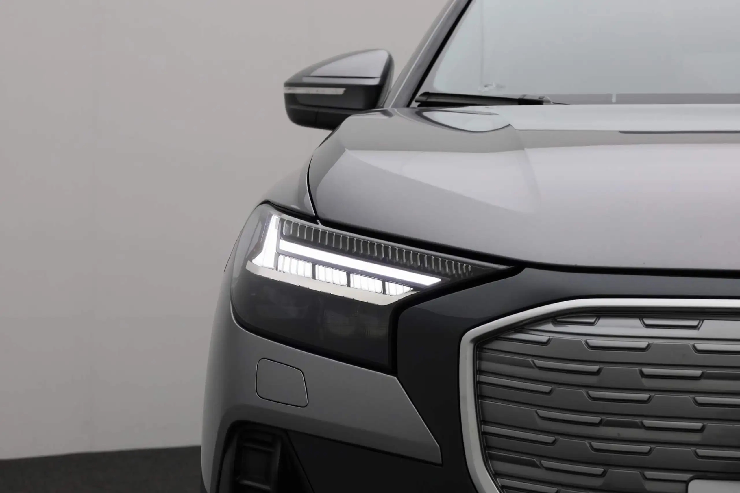 Audi - Q4 e-tron