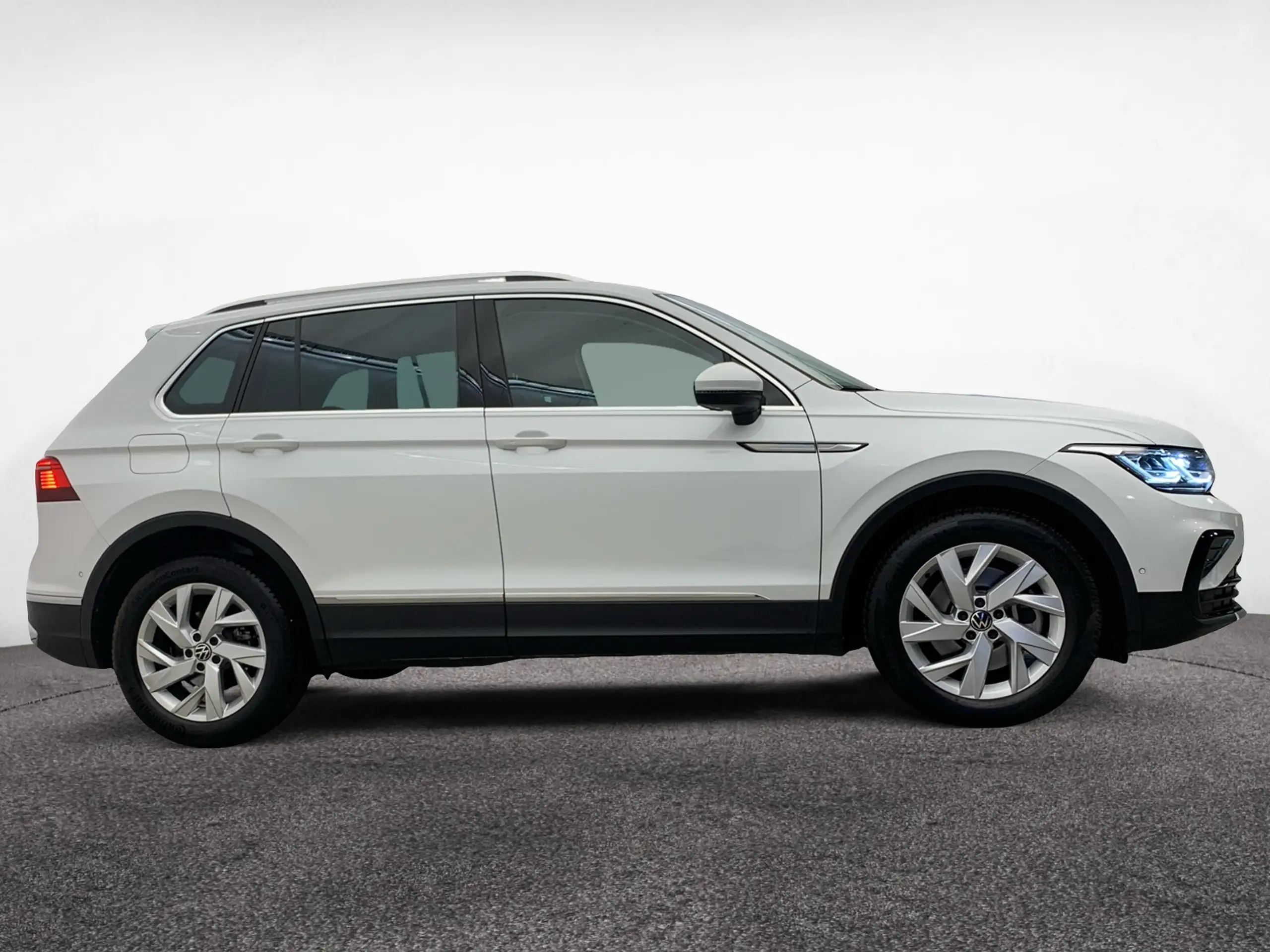 Volkswagen - Tiguan