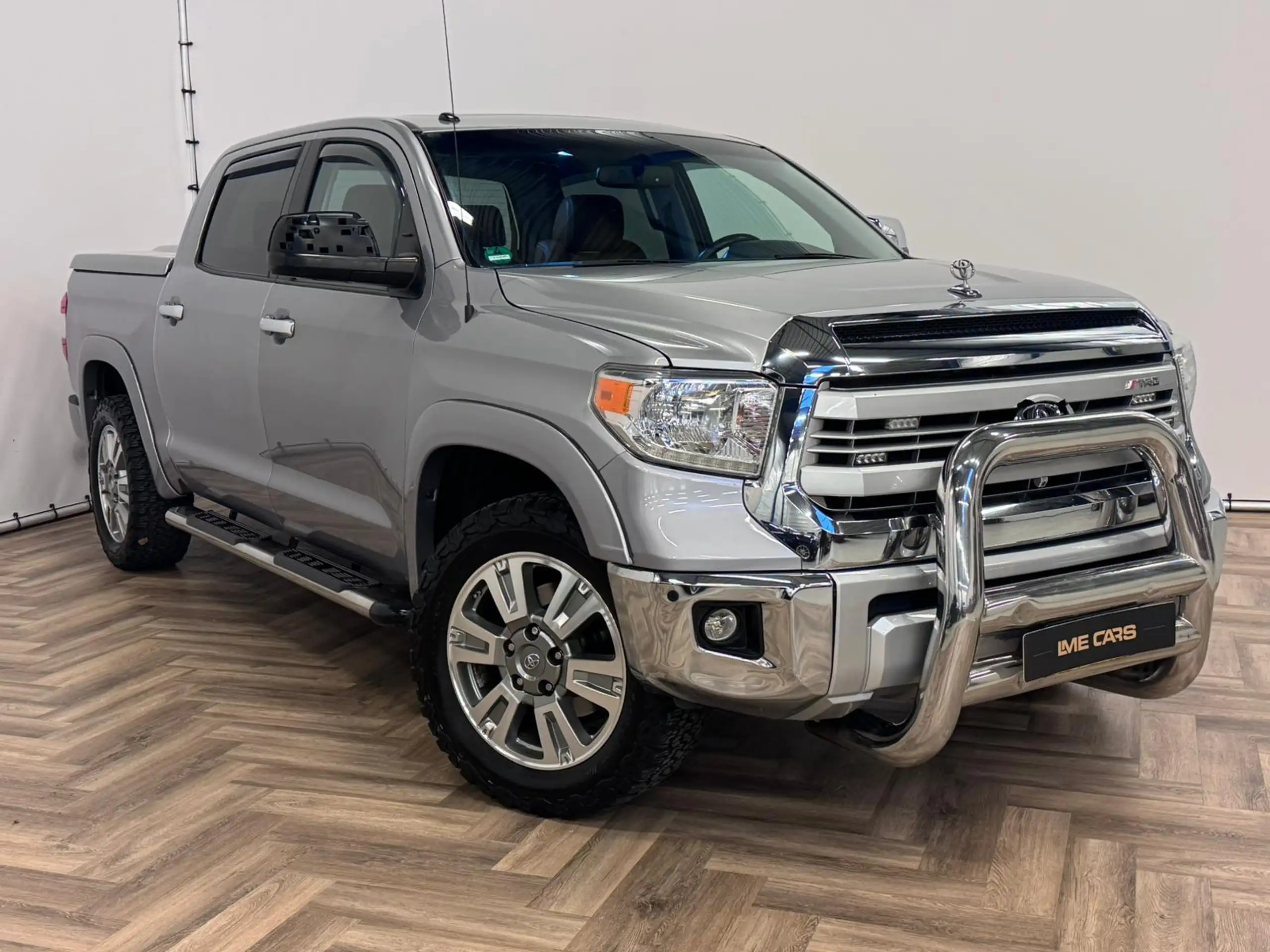 Toyota - Tundra