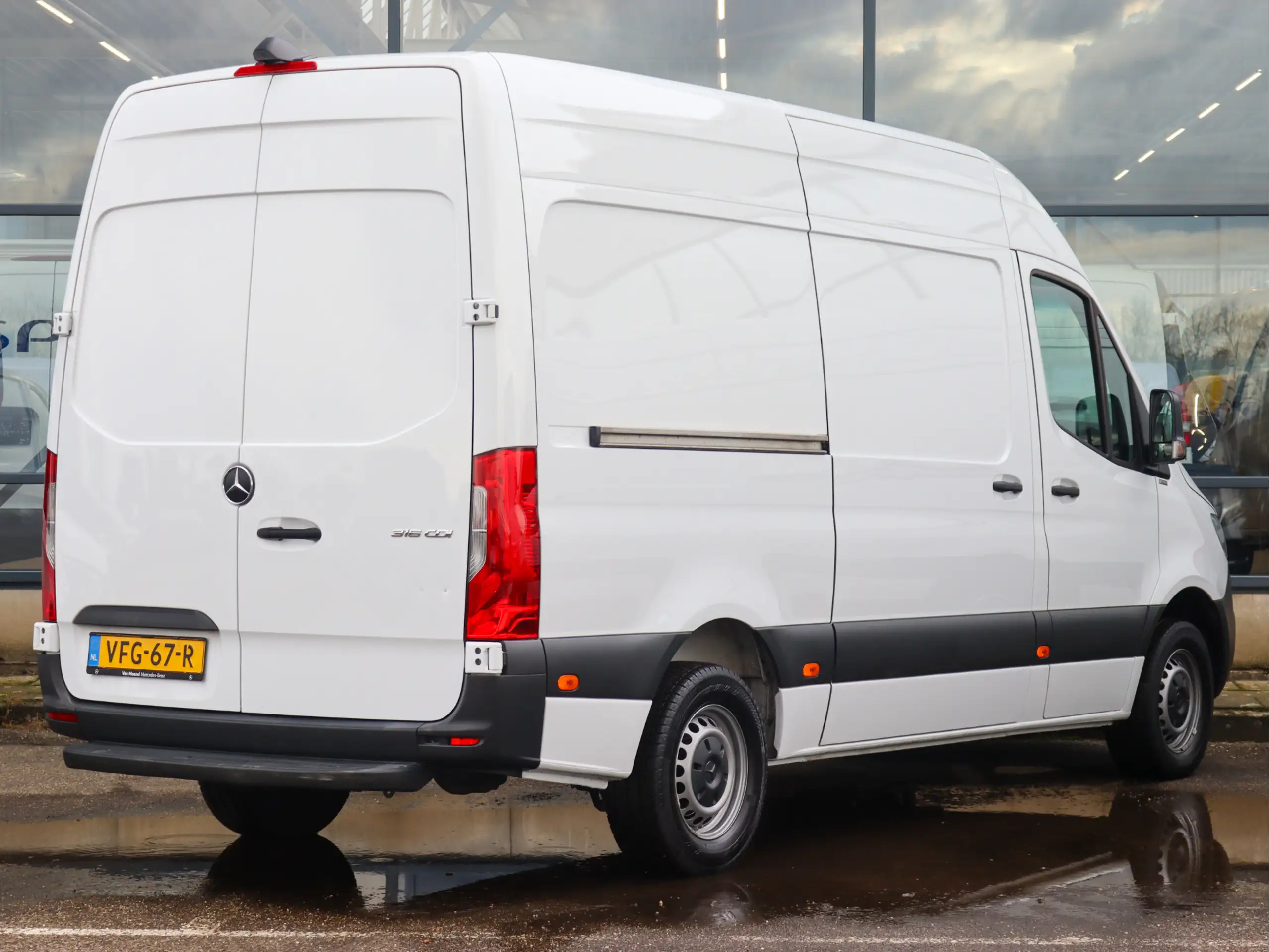 Mercedes-Benz - Sprinter