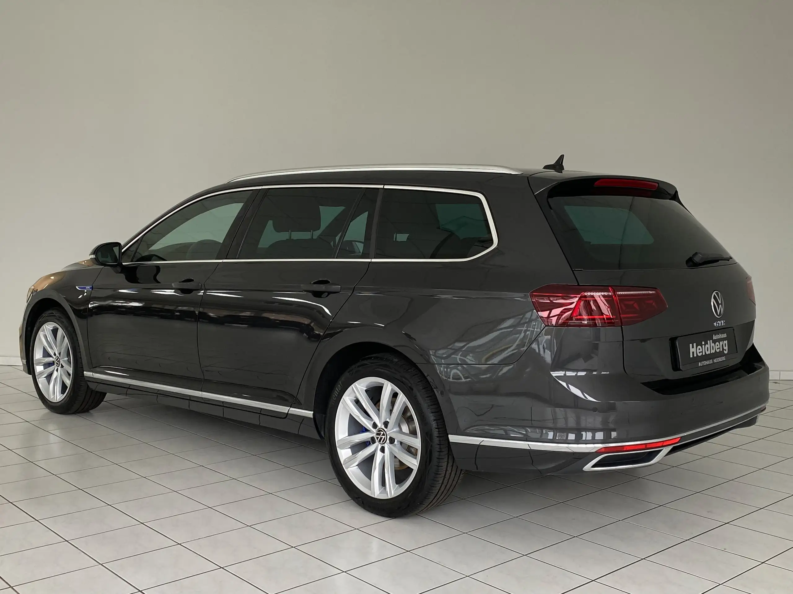 Volkswagen - Passat Variant