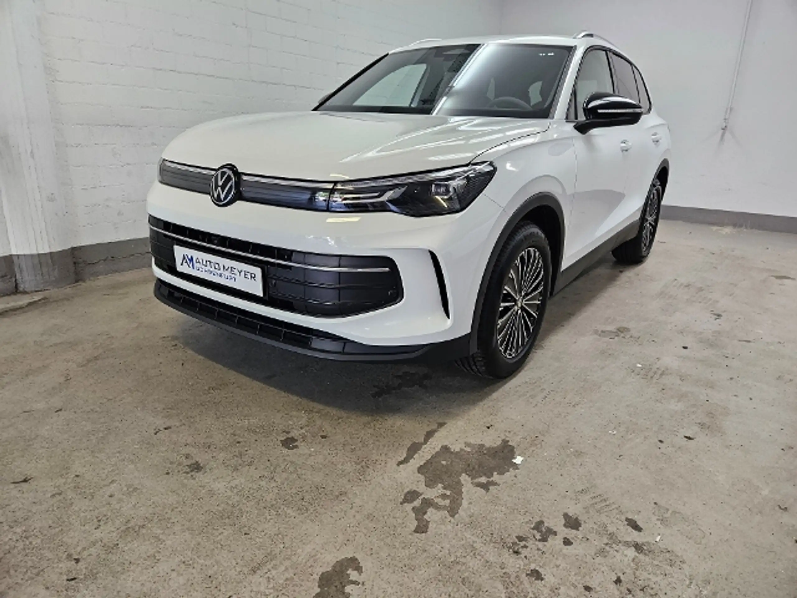 Volkswagen - Tiguan