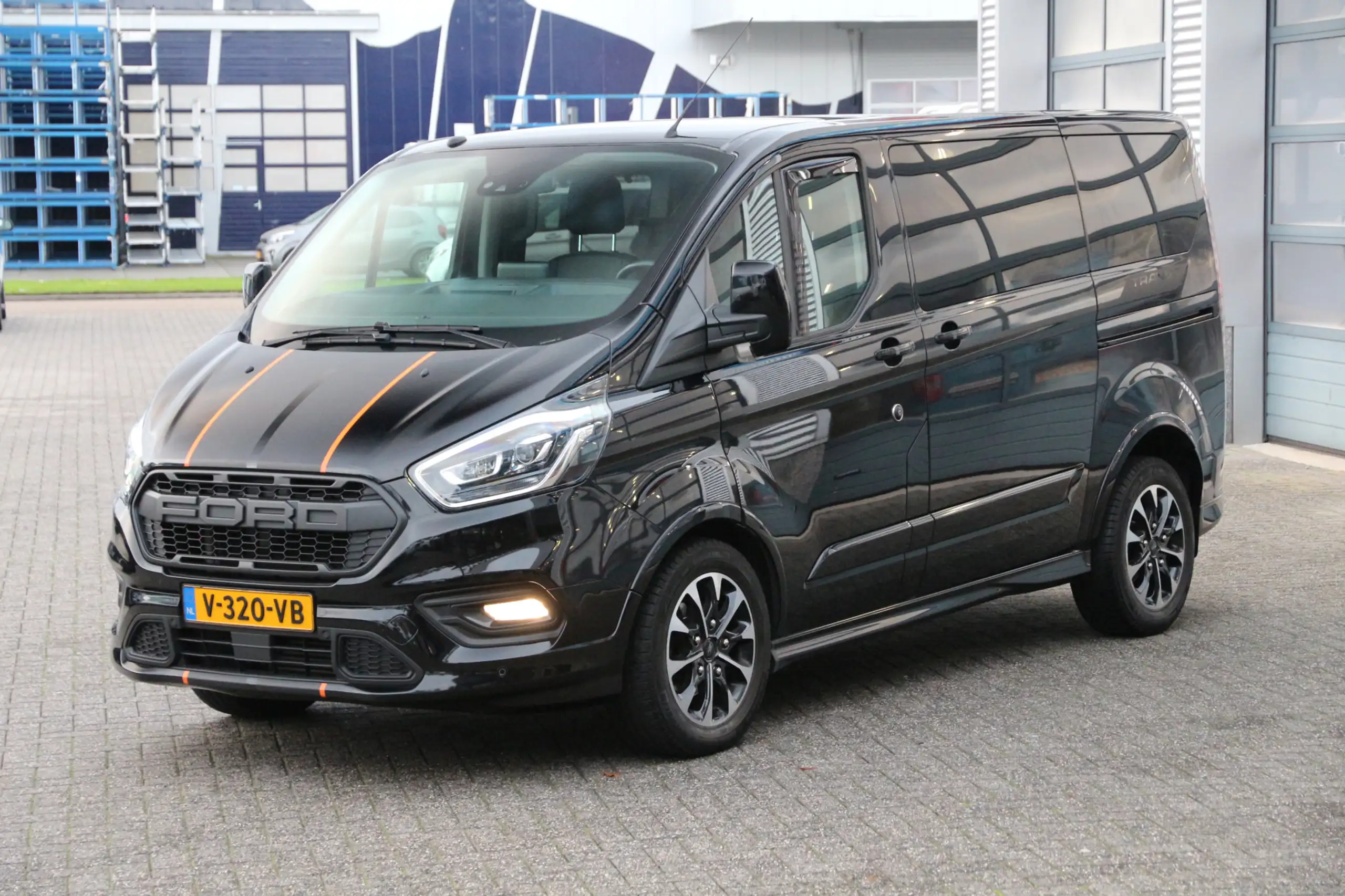 Ford - Transit Custom