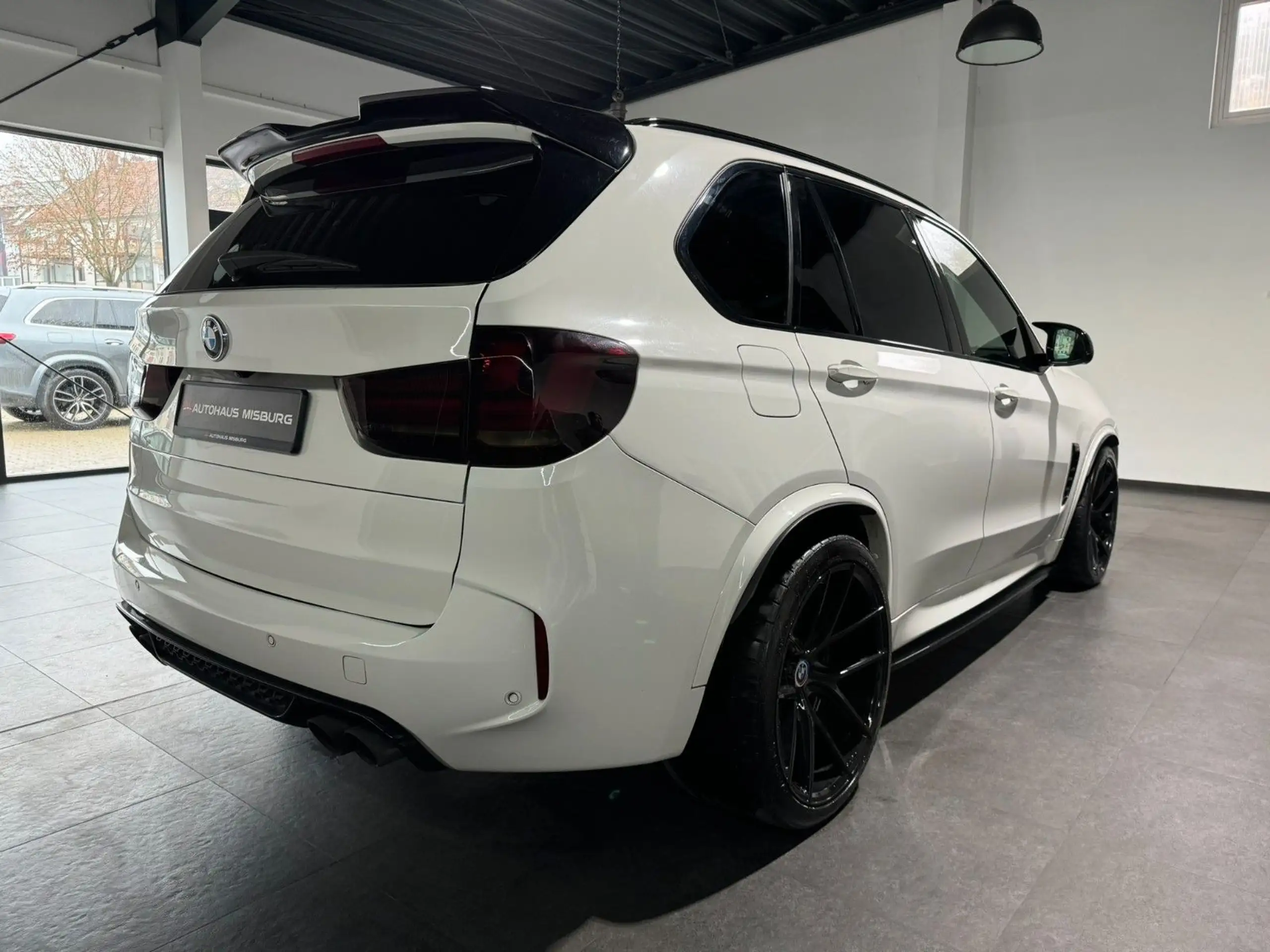 BMW - X5