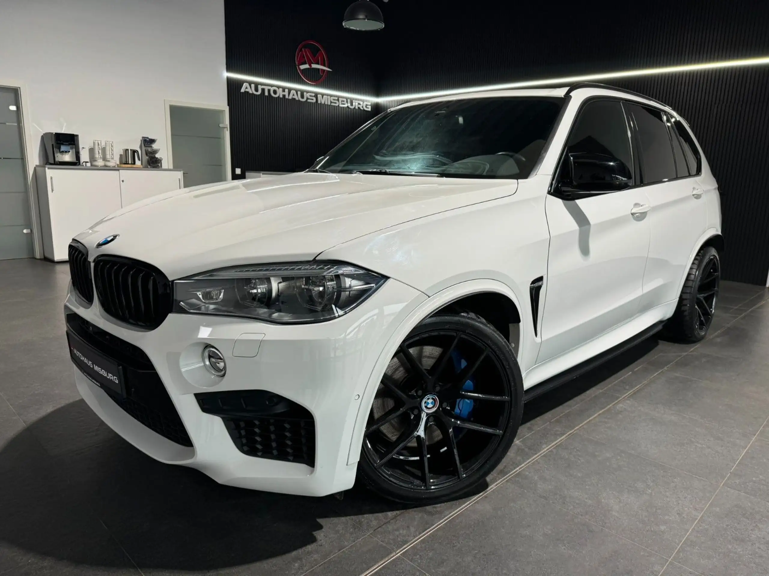 BMW - X5