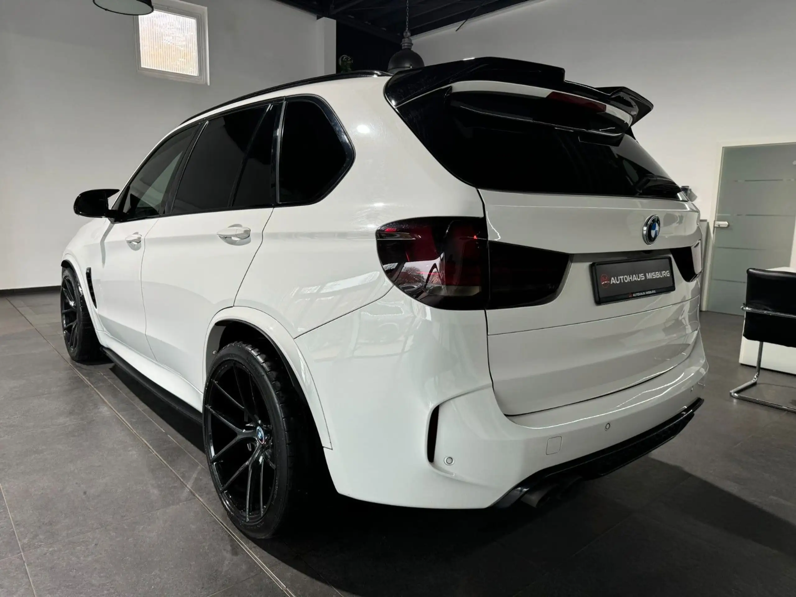 BMW - X5