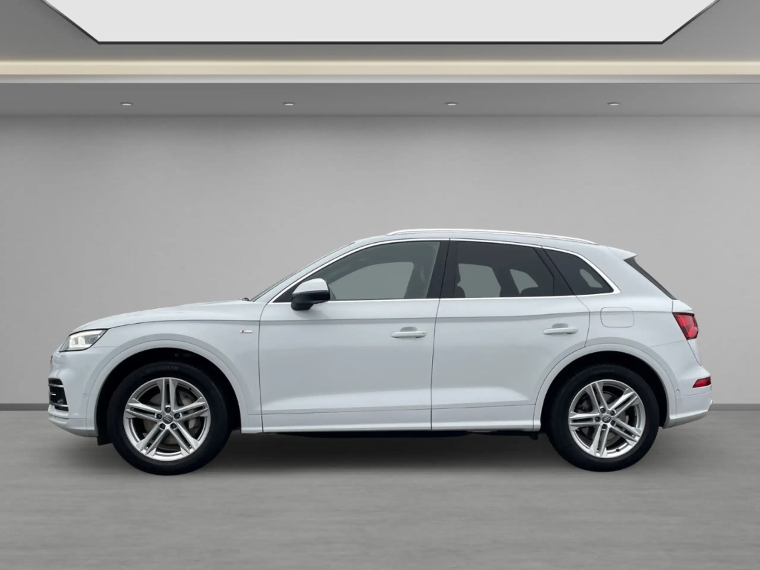 Audi - Q5