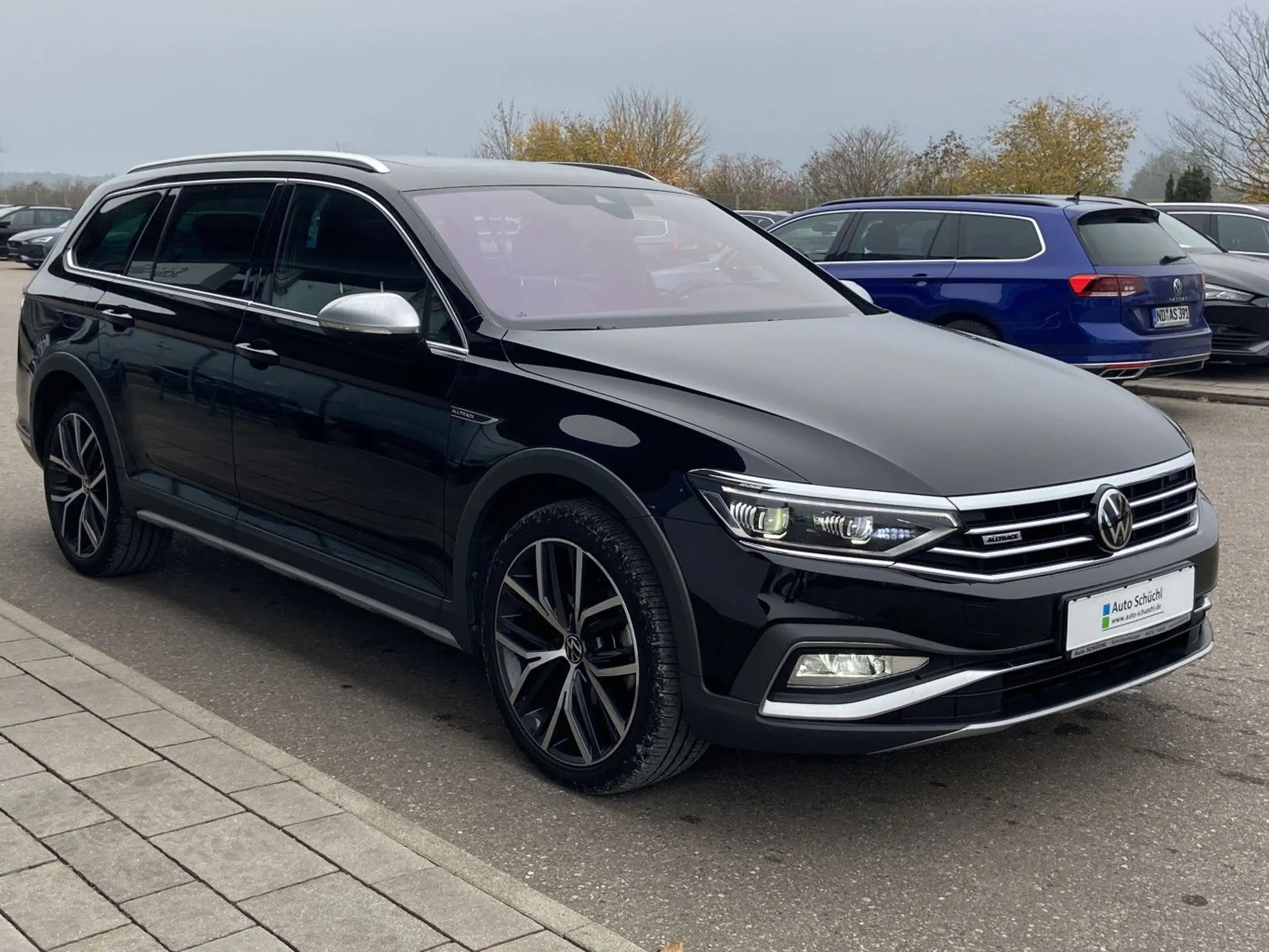 Volkswagen - Passat