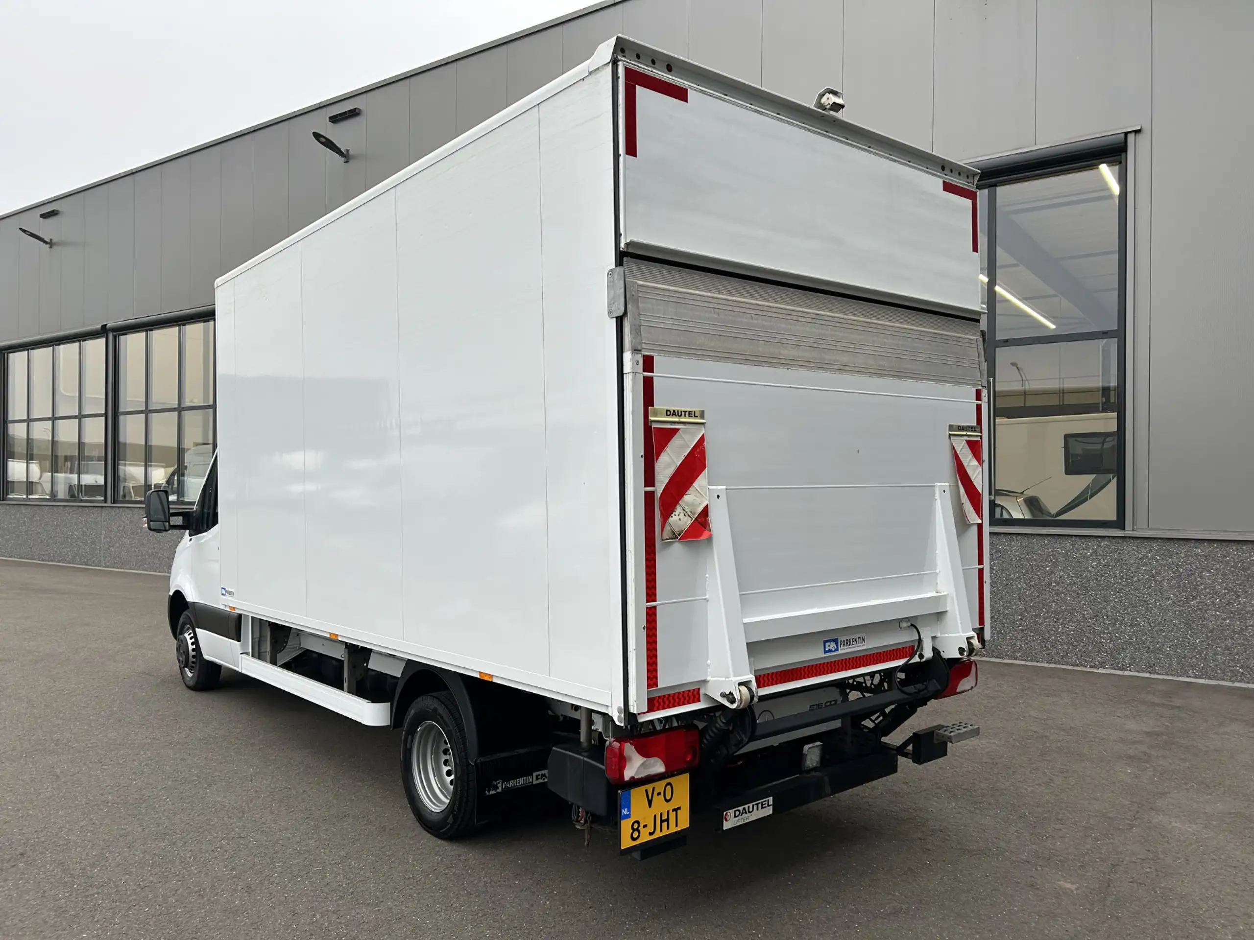 Mercedes-Benz - Sprinter