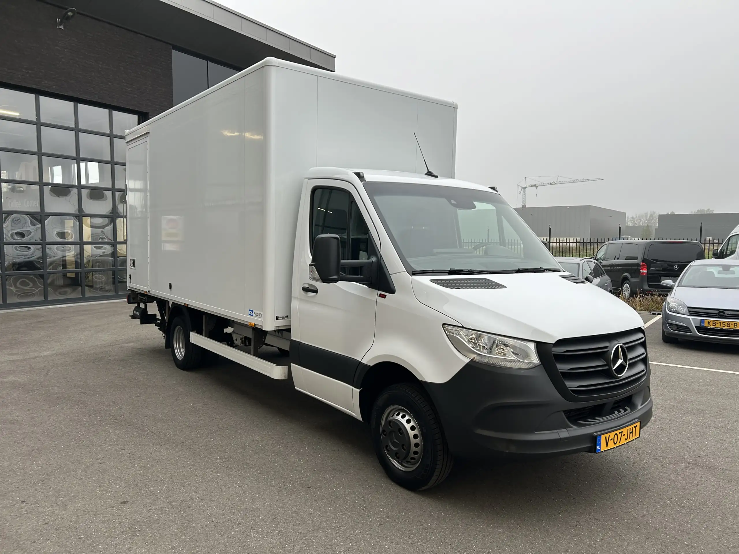 Mercedes-Benz - Sprinter