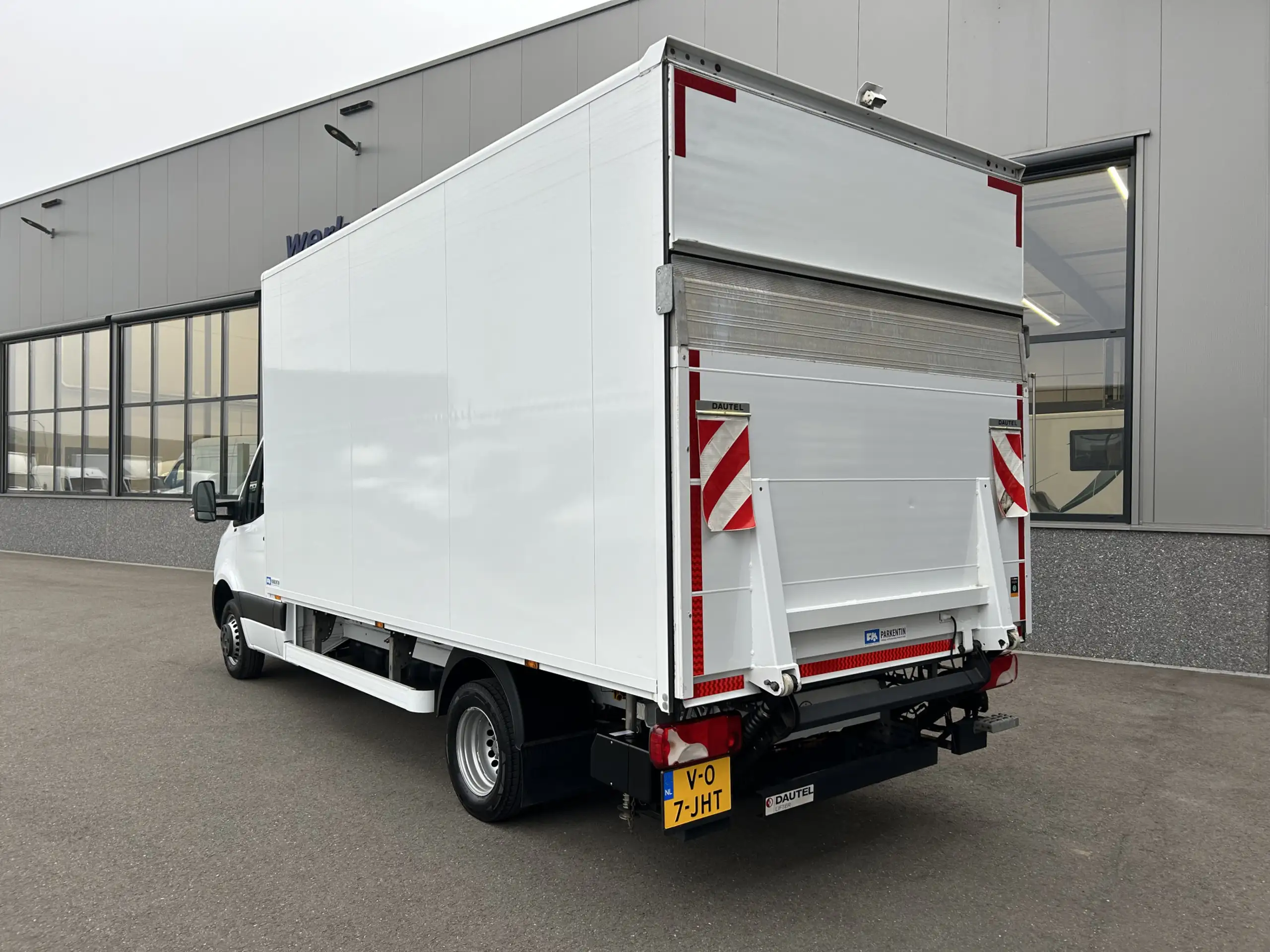 Mercedes-Benz - Sprinter