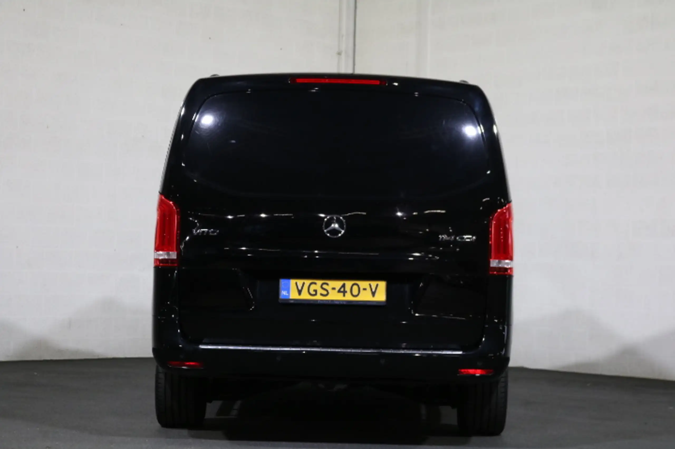 Mercedes-Benz - Vito