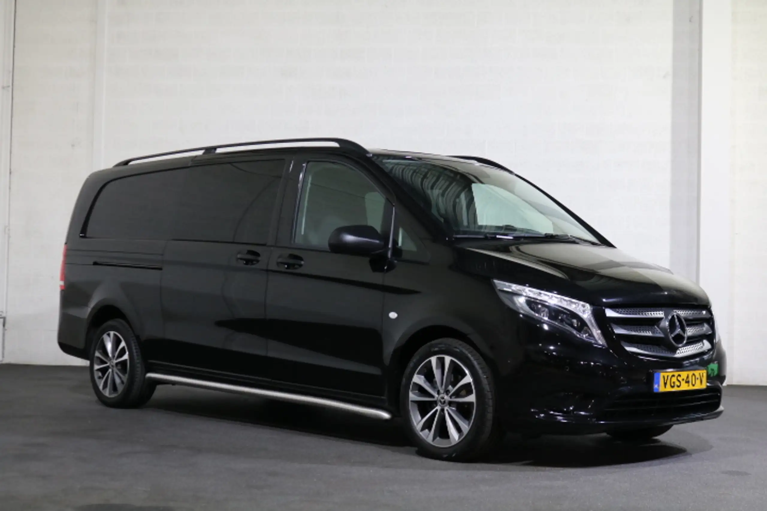 Mercedes-Benz - Vito