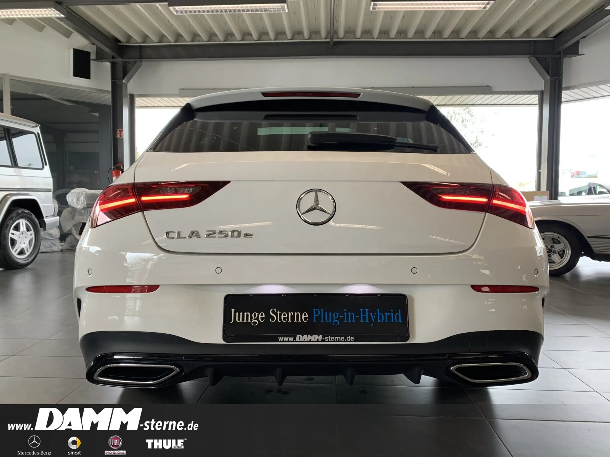 Mercedes-Benz - CLA 250