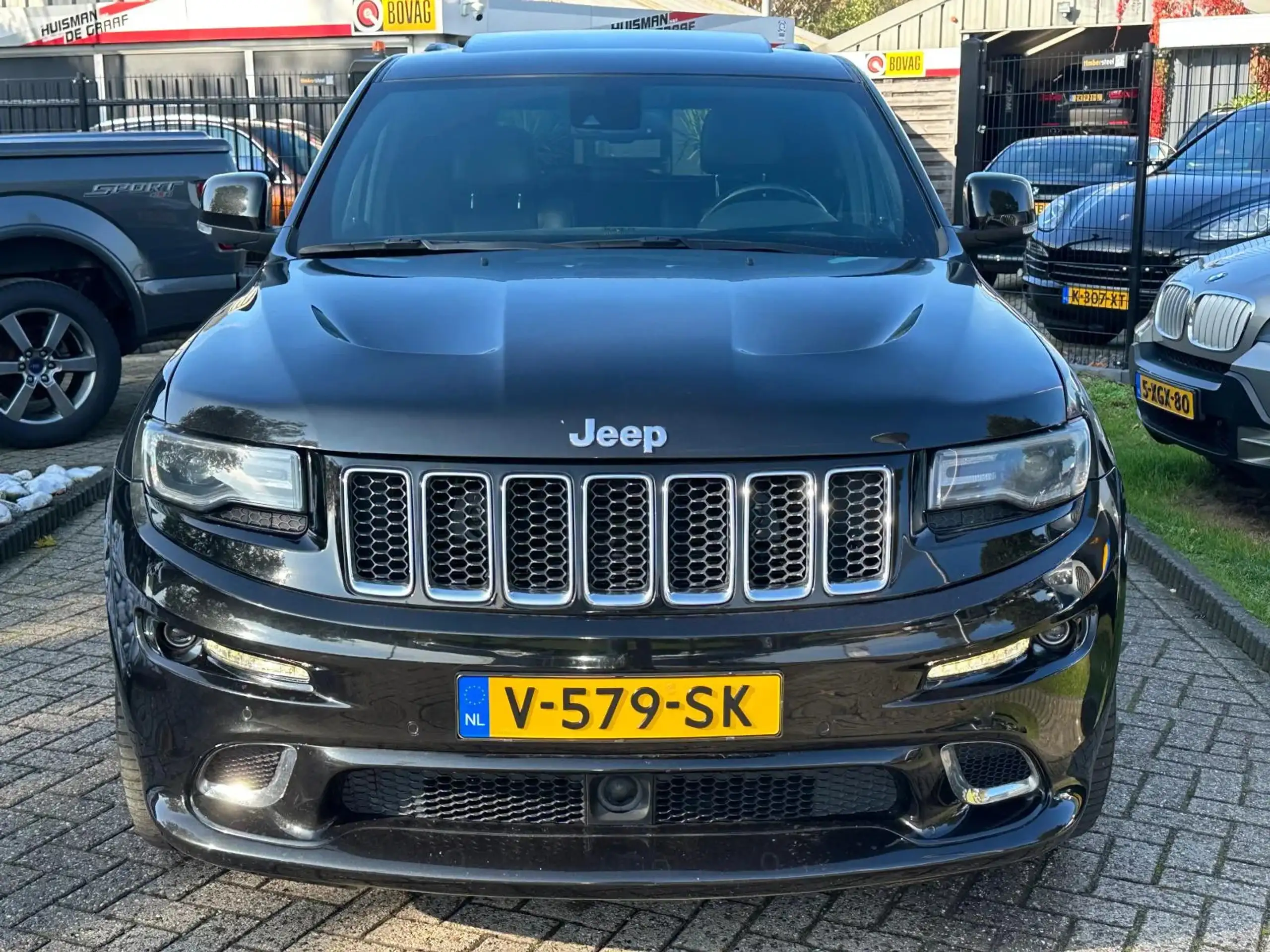 Jeep - Grand Cherokee