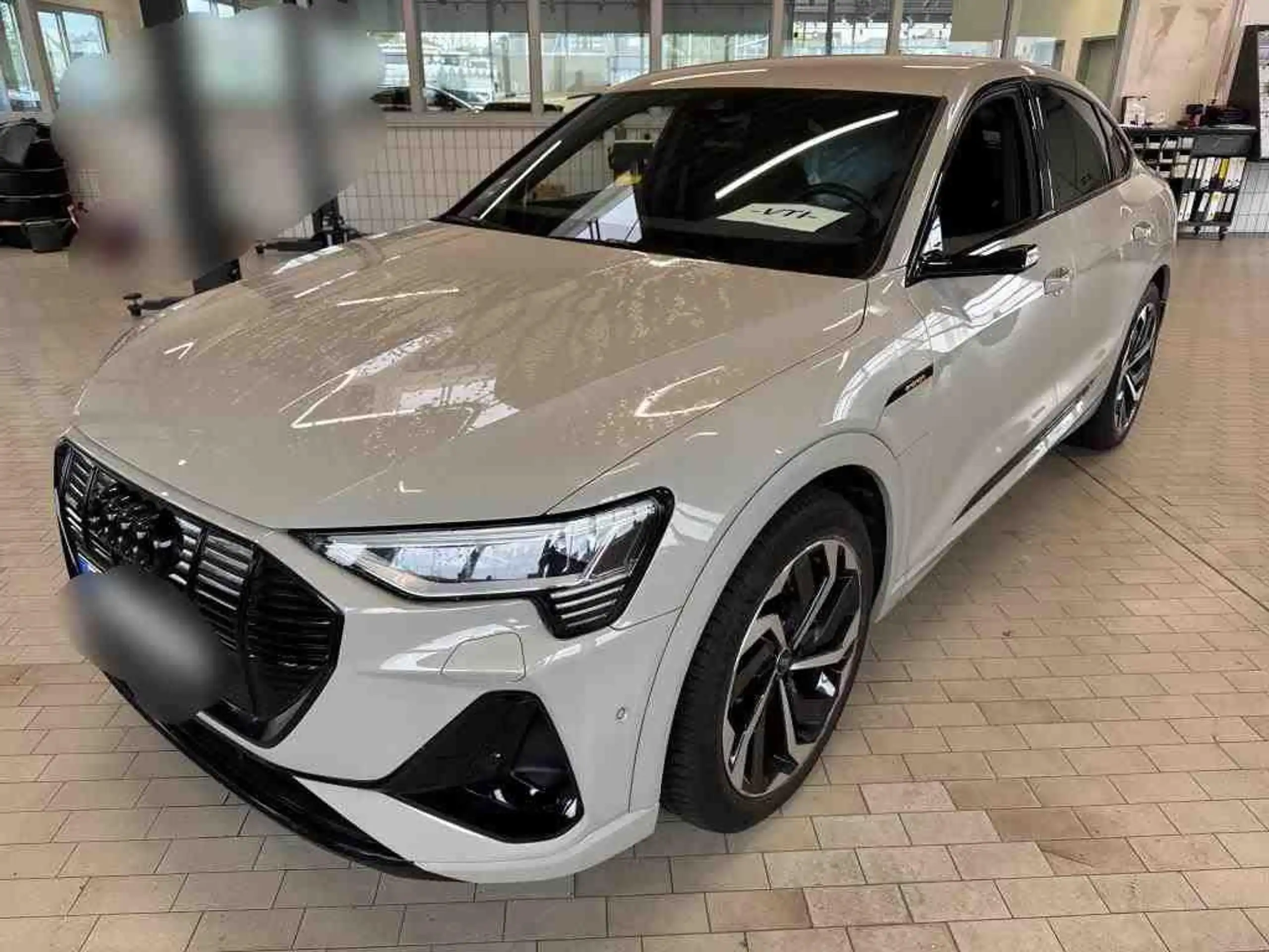 Audi e-tron 2021