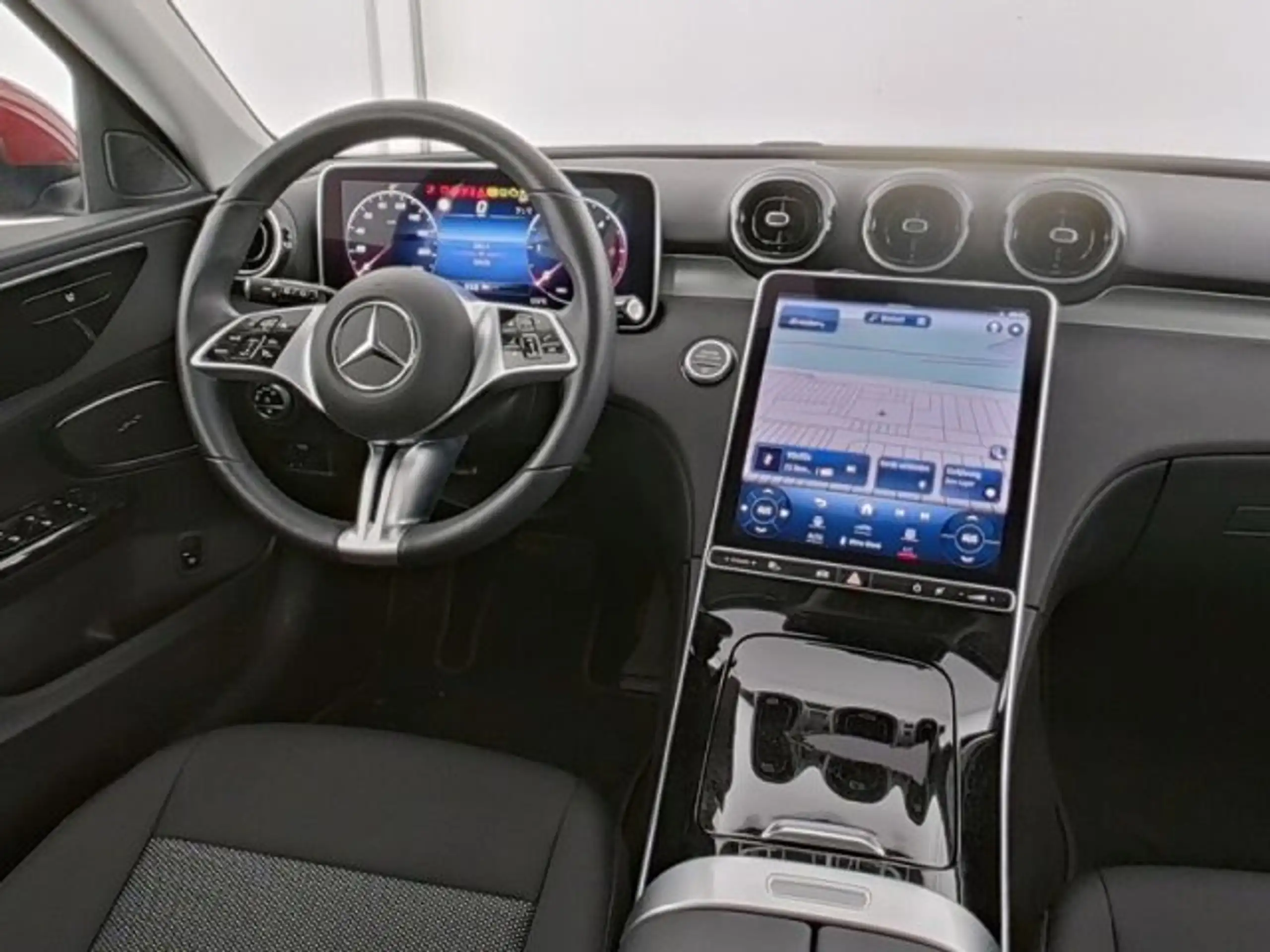 Mercedes-Benz - C 220