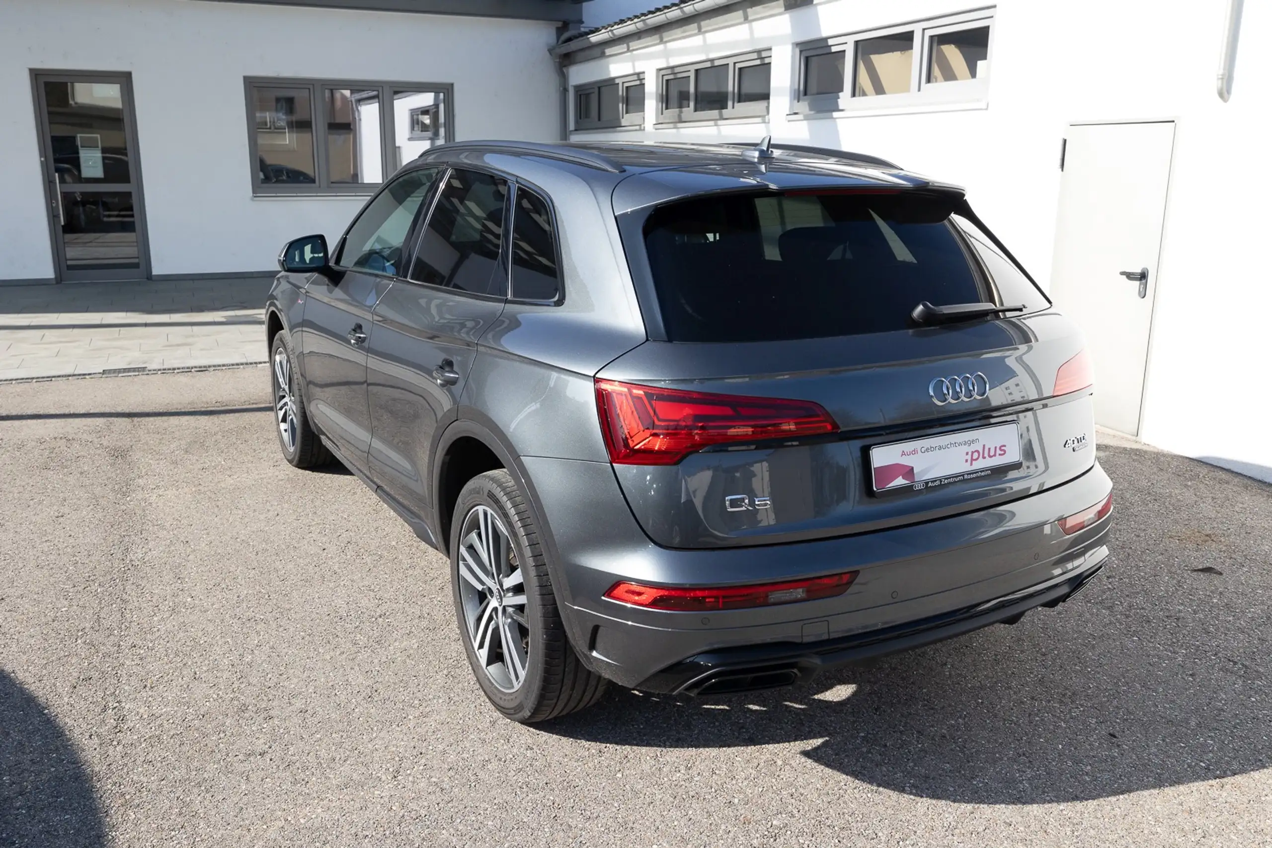 Audi - Q5