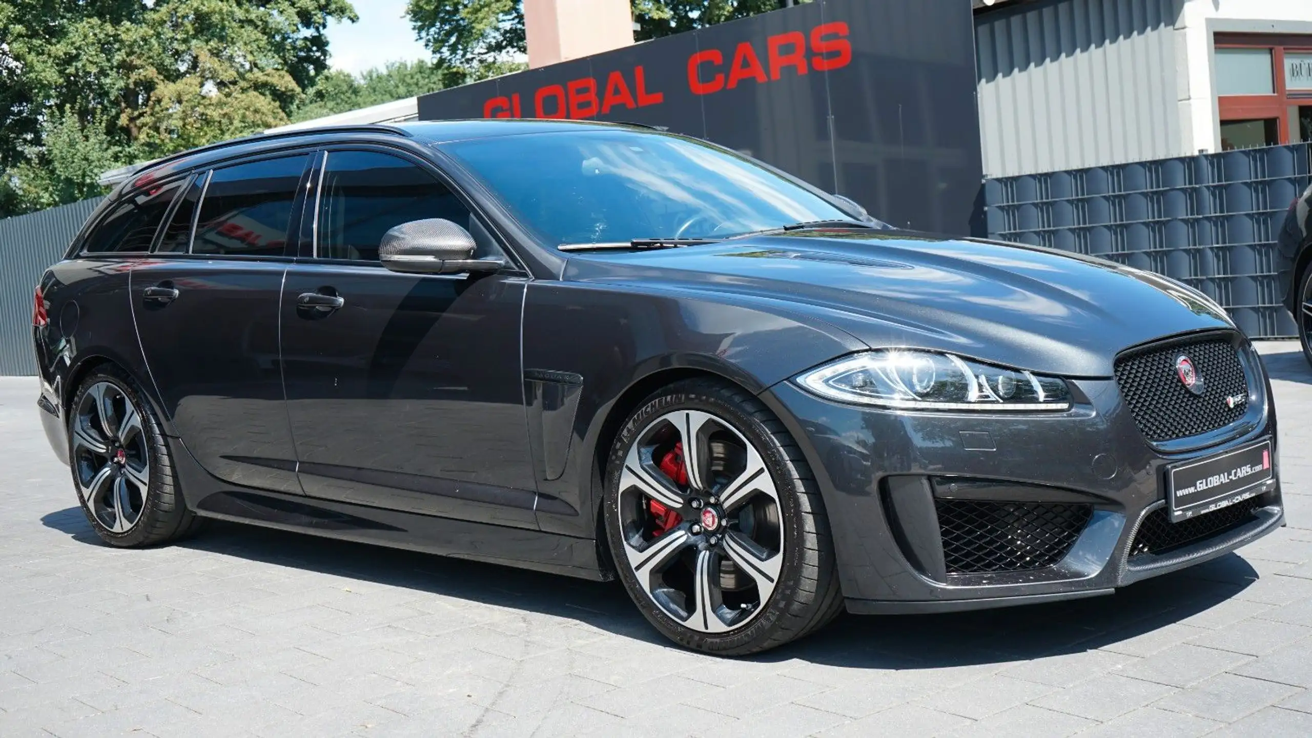 Jaguar - XF