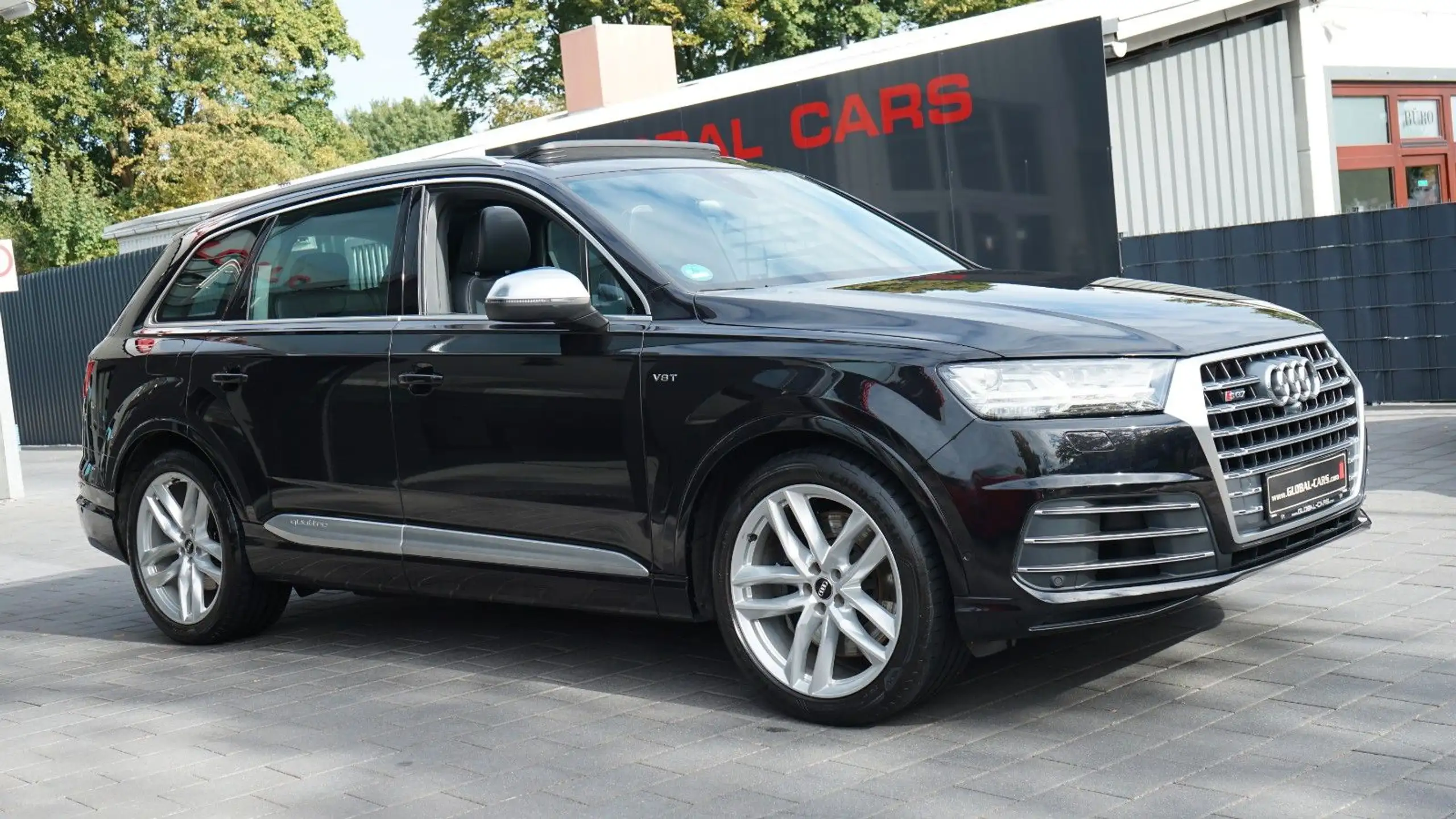 Audi - SQ7