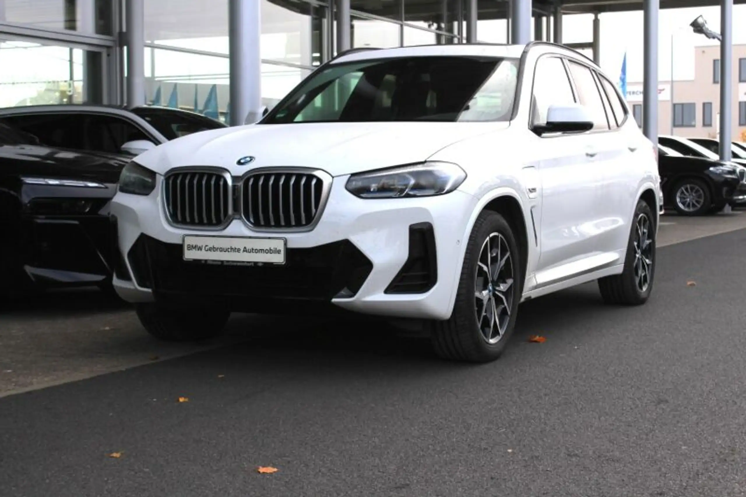 BMW - X3