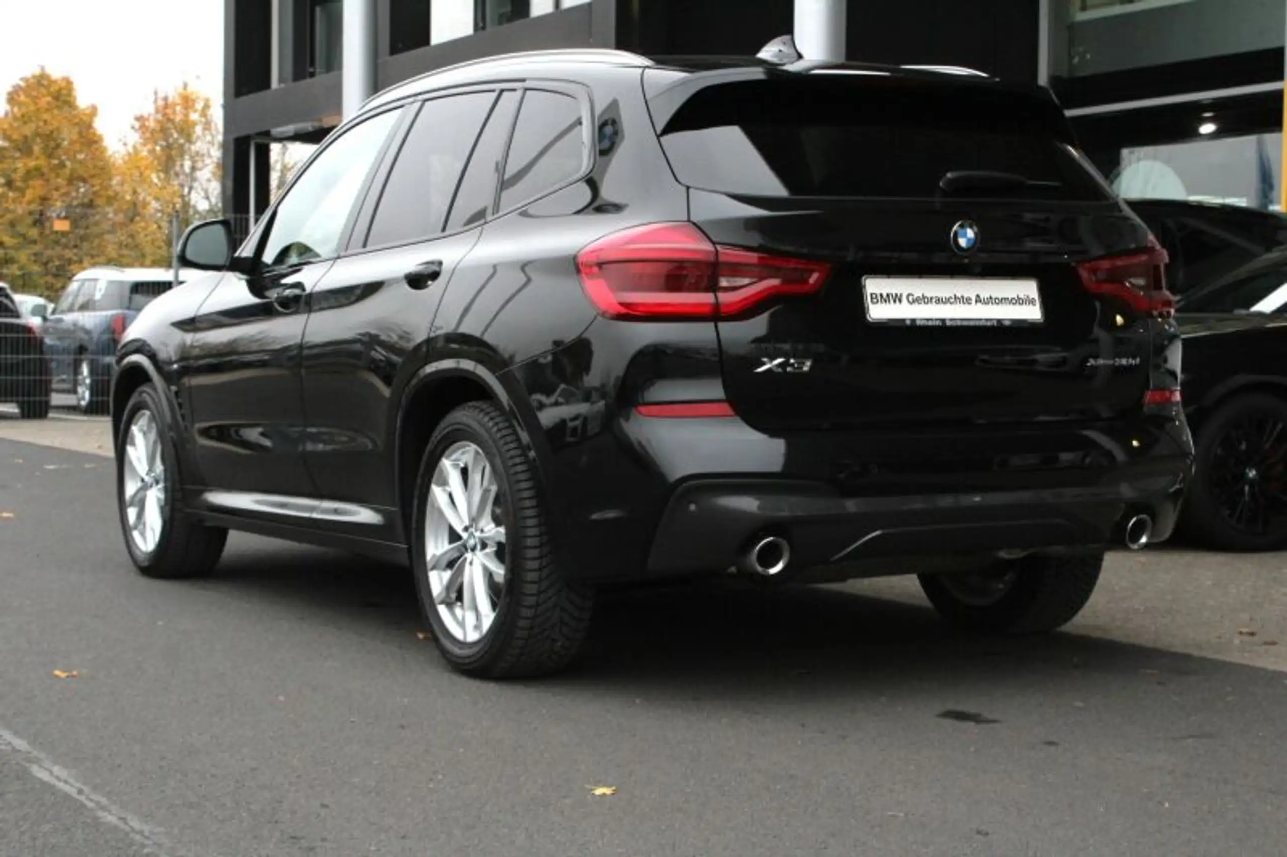 BMW - X3