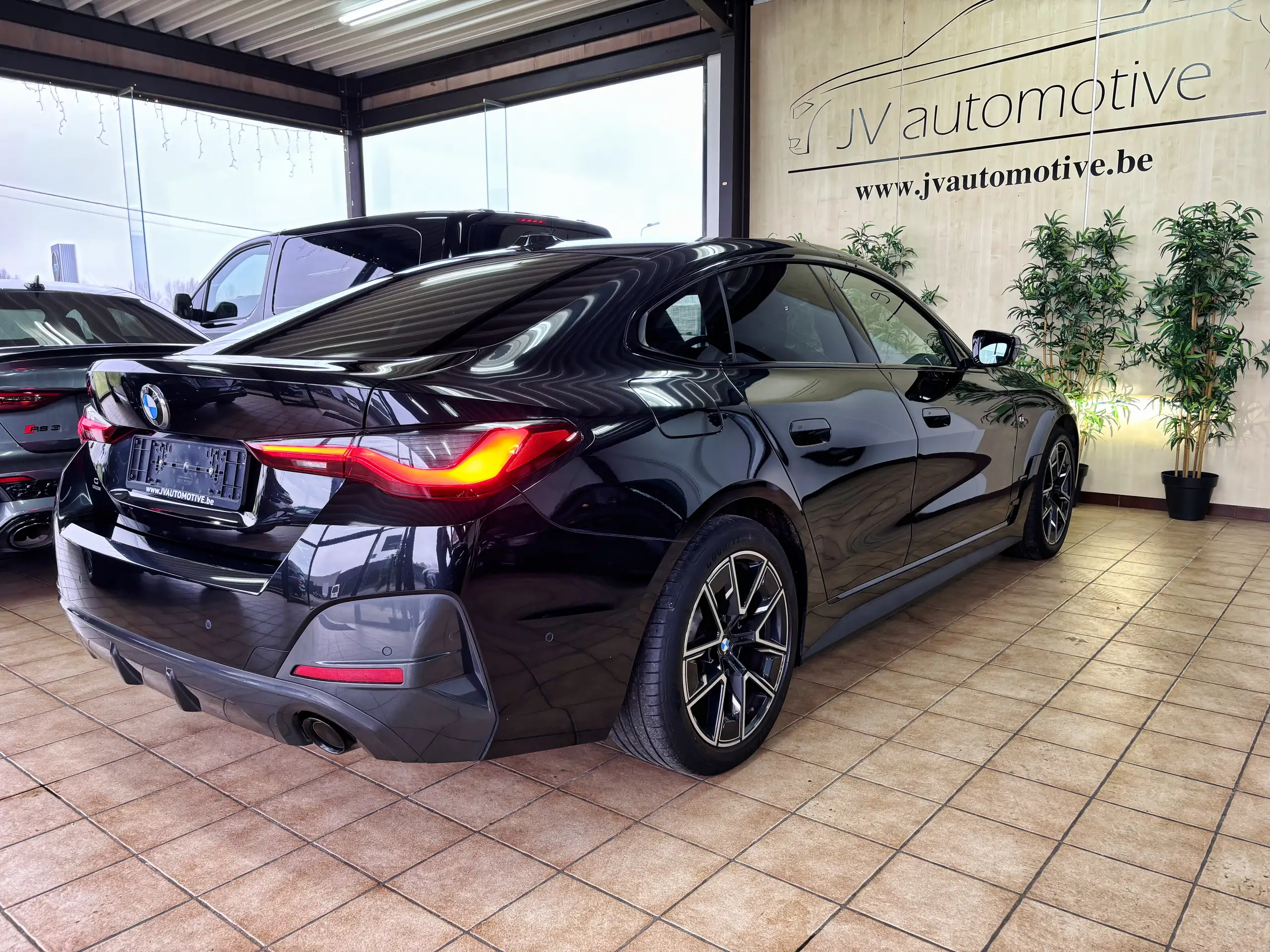 BMW - 430