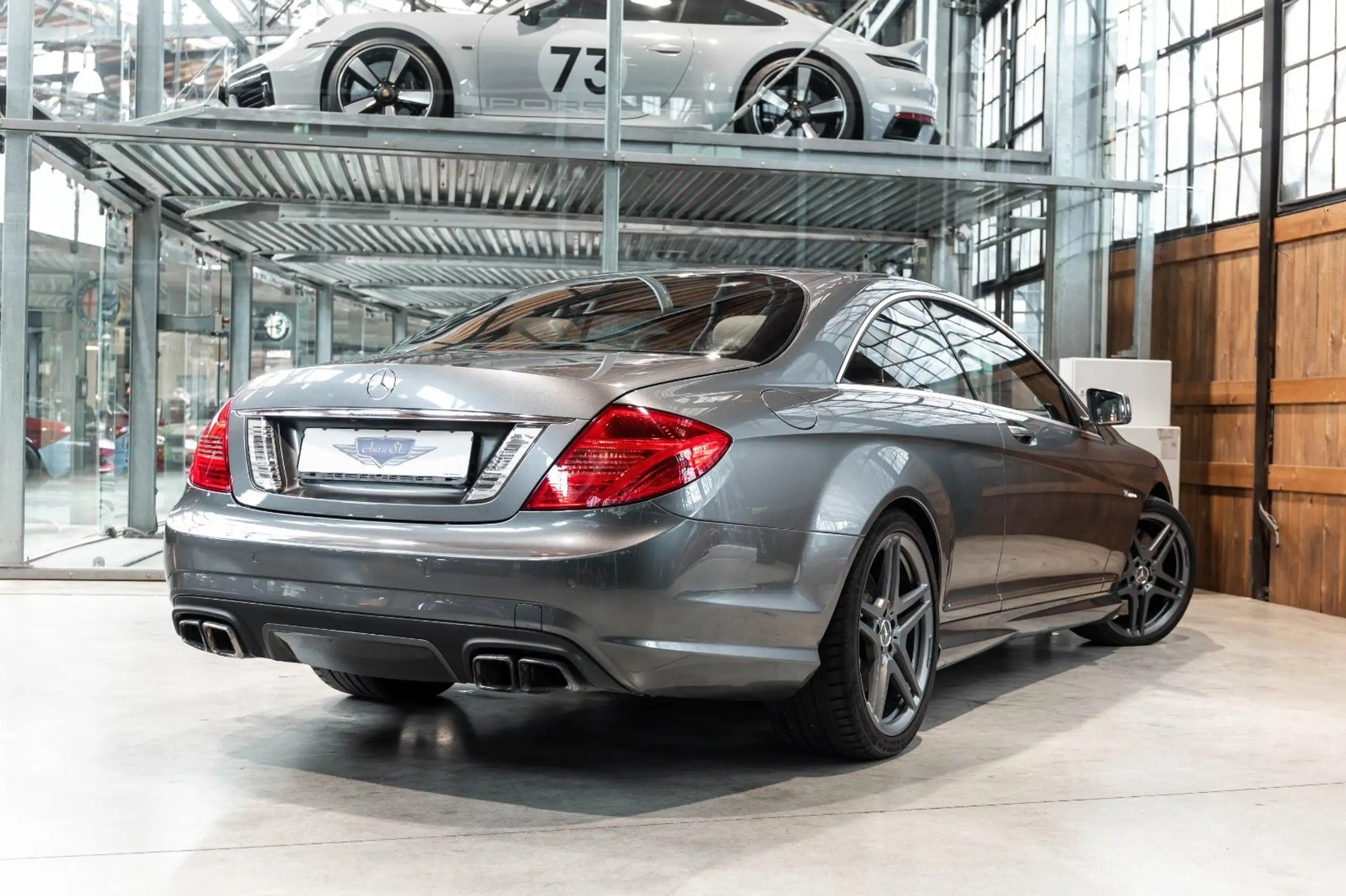 Mercedes-Benz - CL 63 AMG