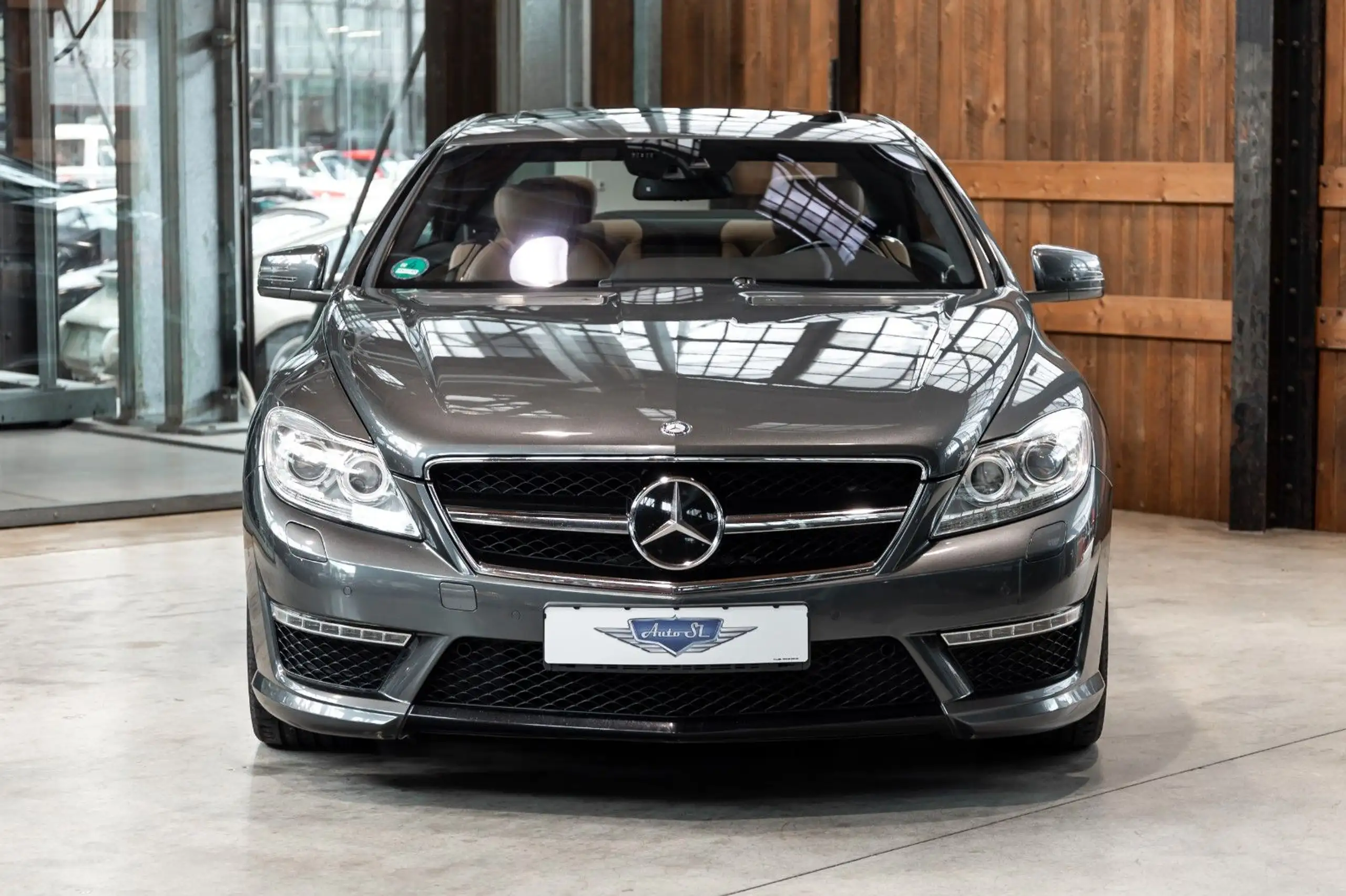 Mercedes-Benz - CL 63 AMG