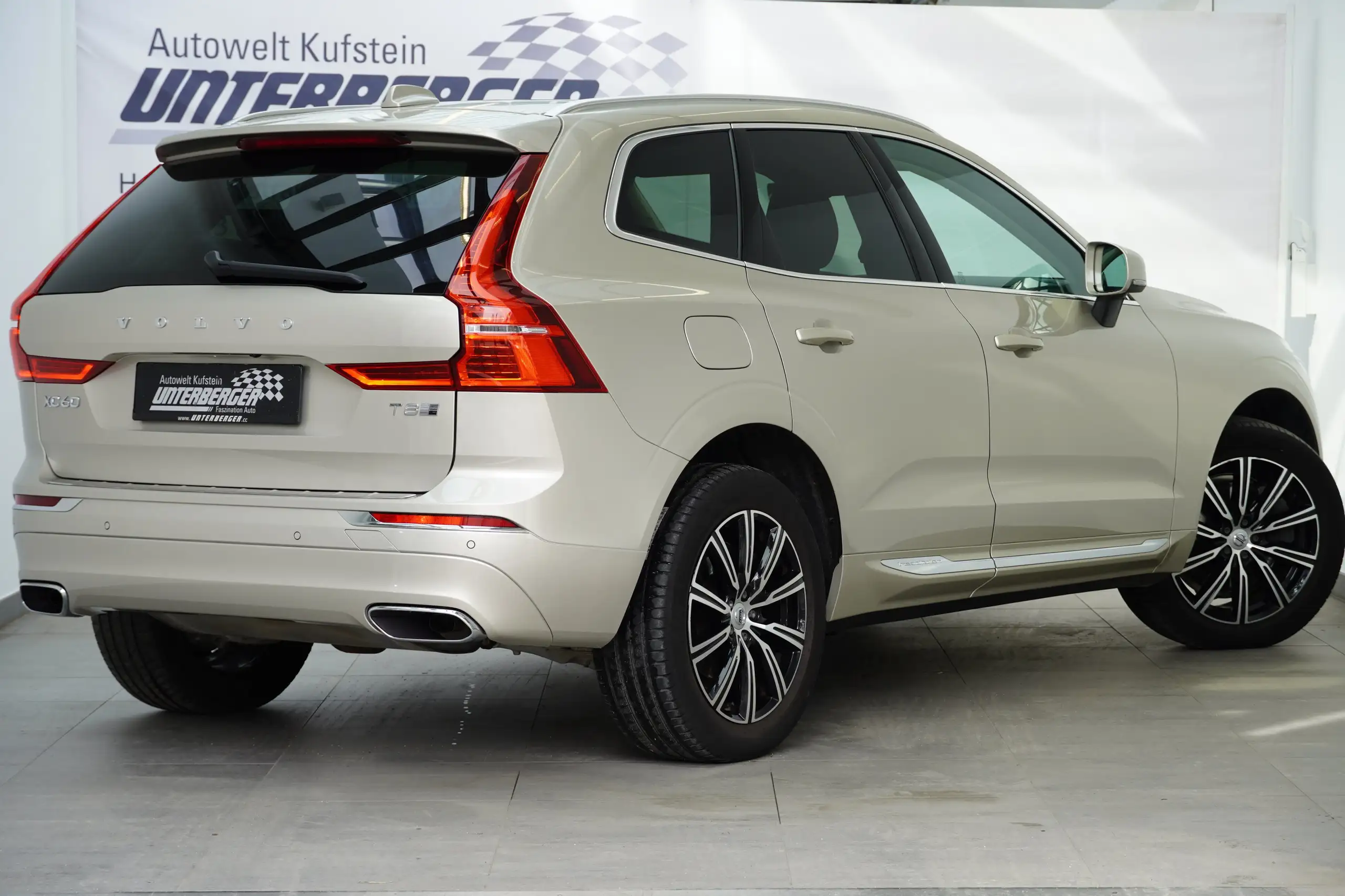 Volvo - XC60