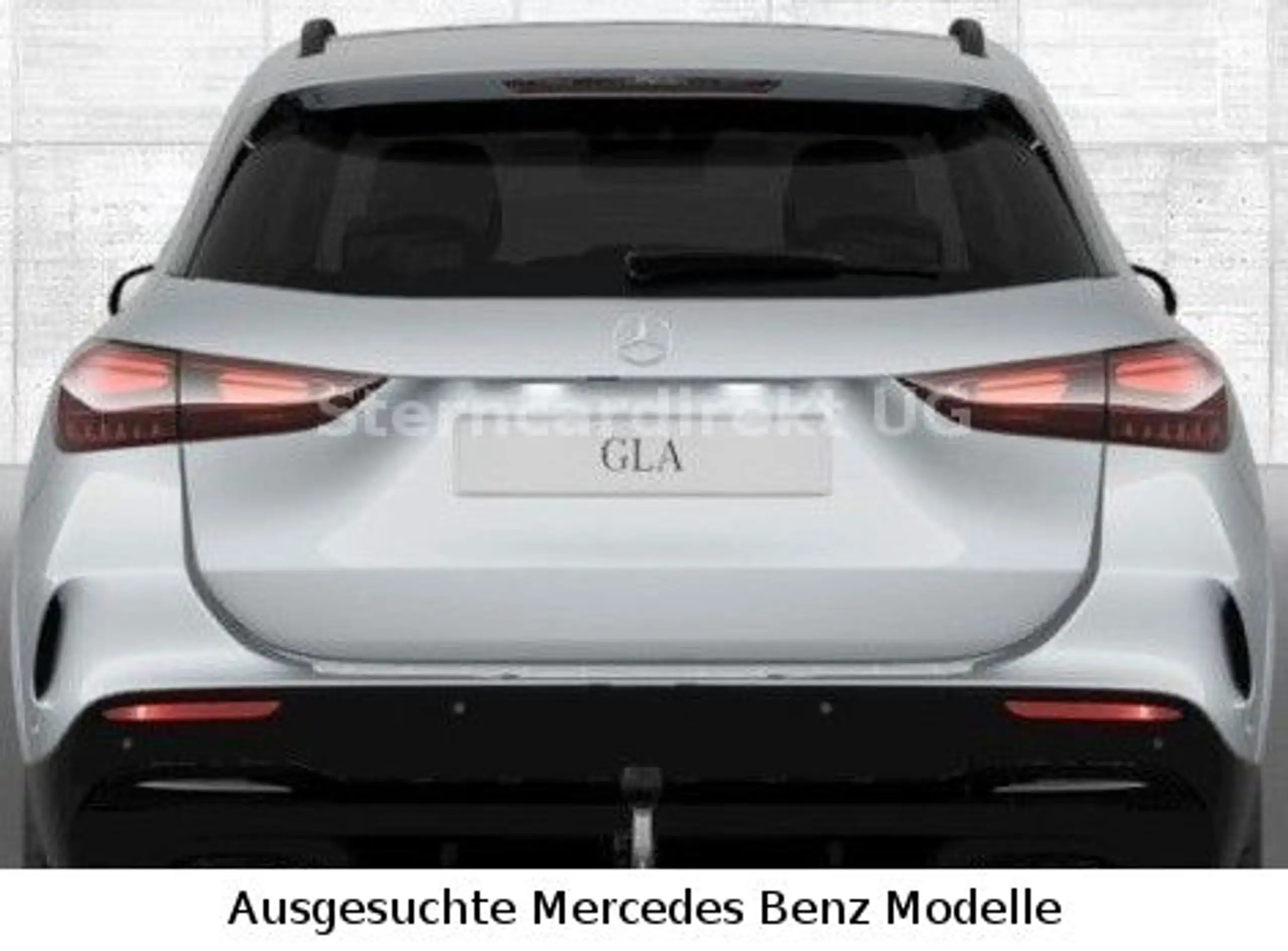 Mercedes-Benz - GLA 180