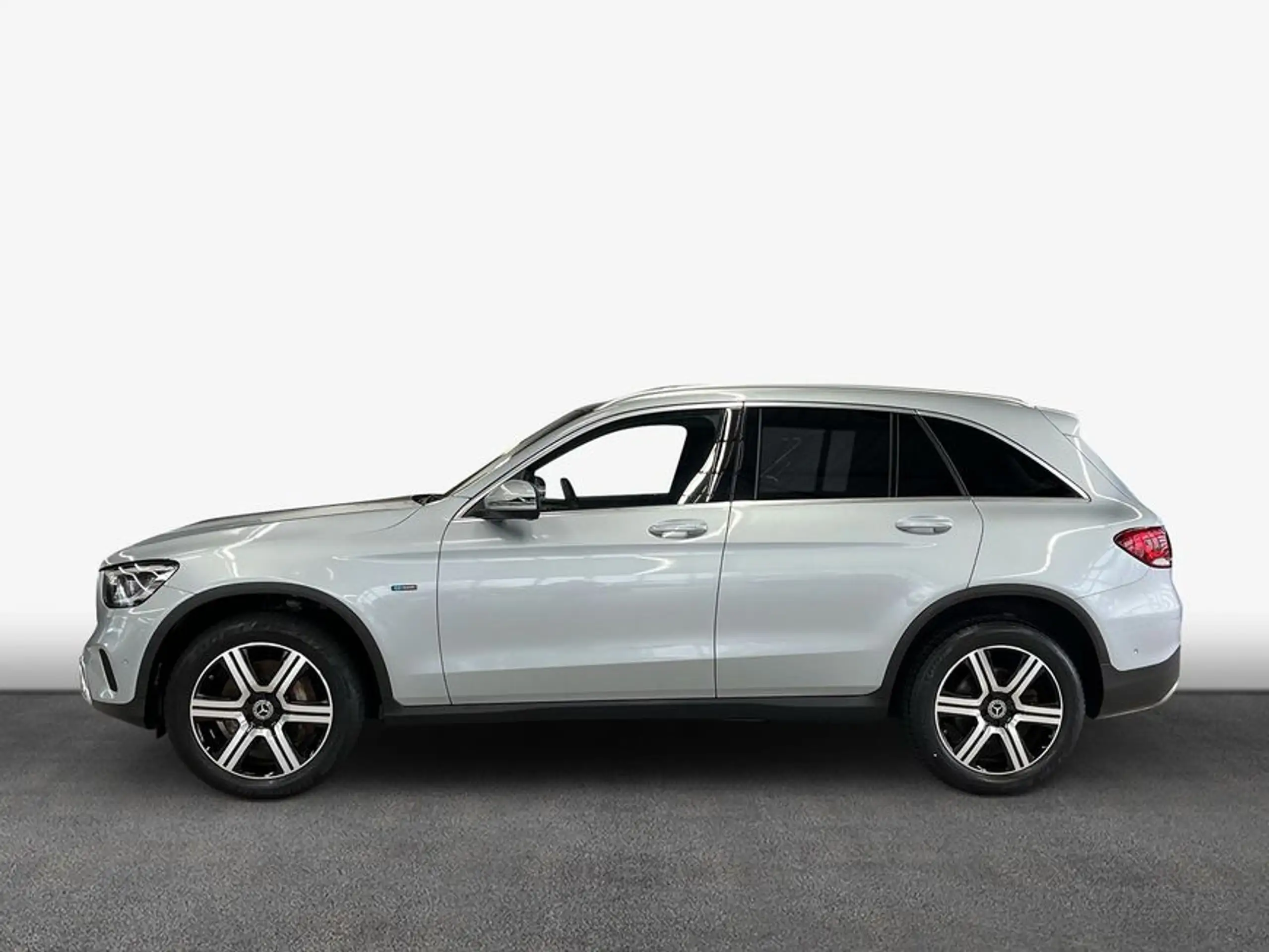 Mercedes-Benz - GLC 300