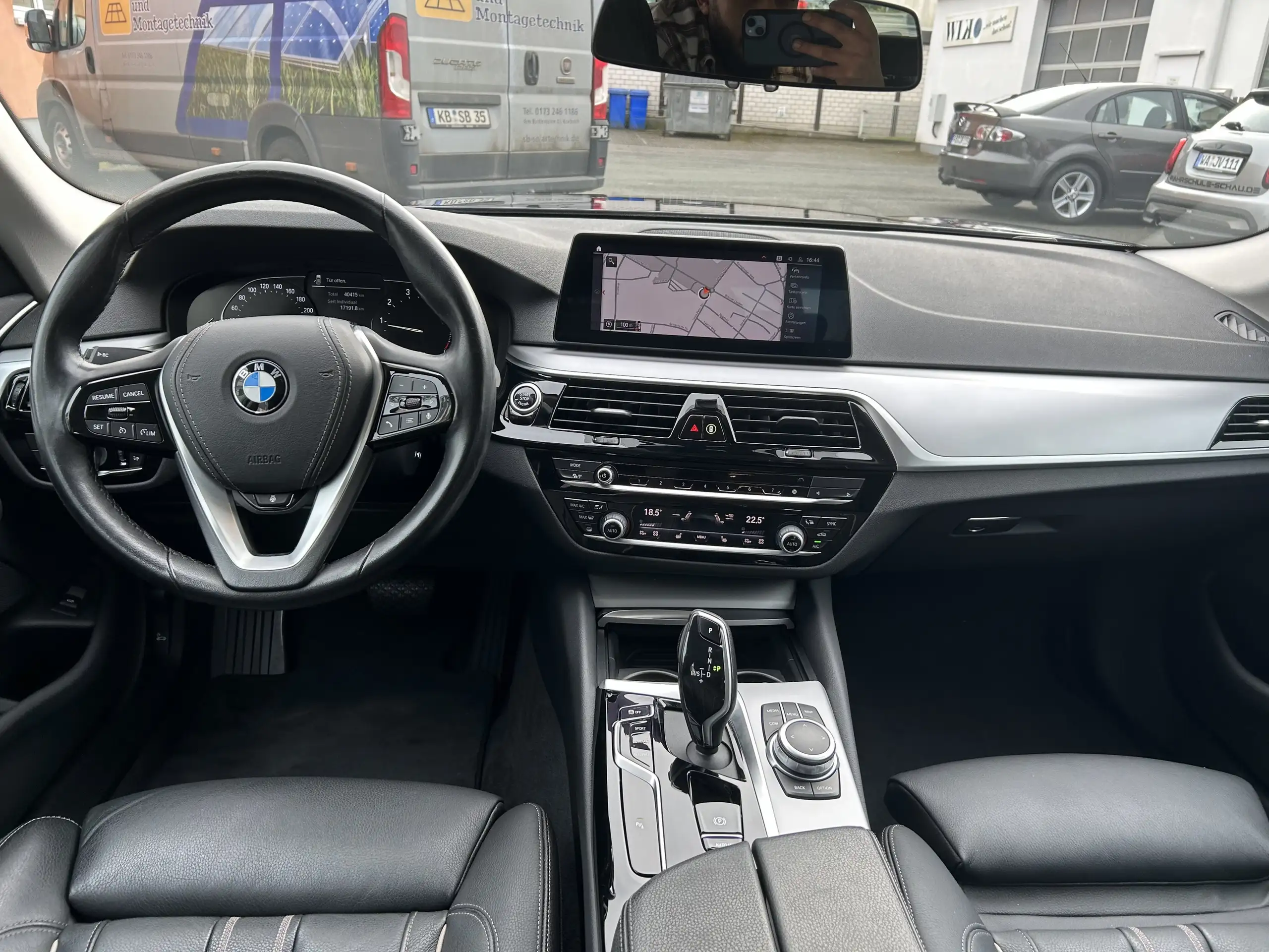 BMW - 540