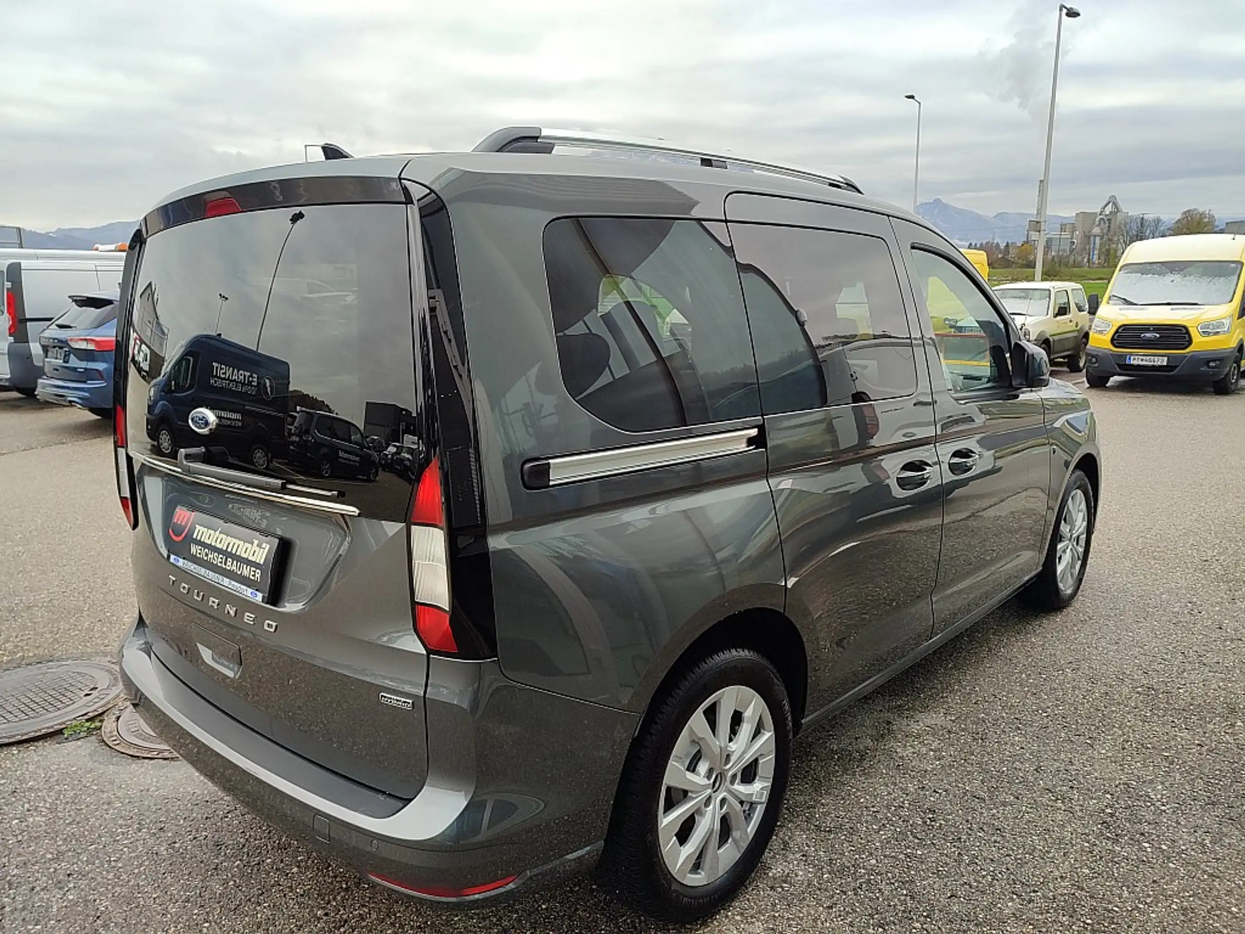 Ford - Tourneo Connect