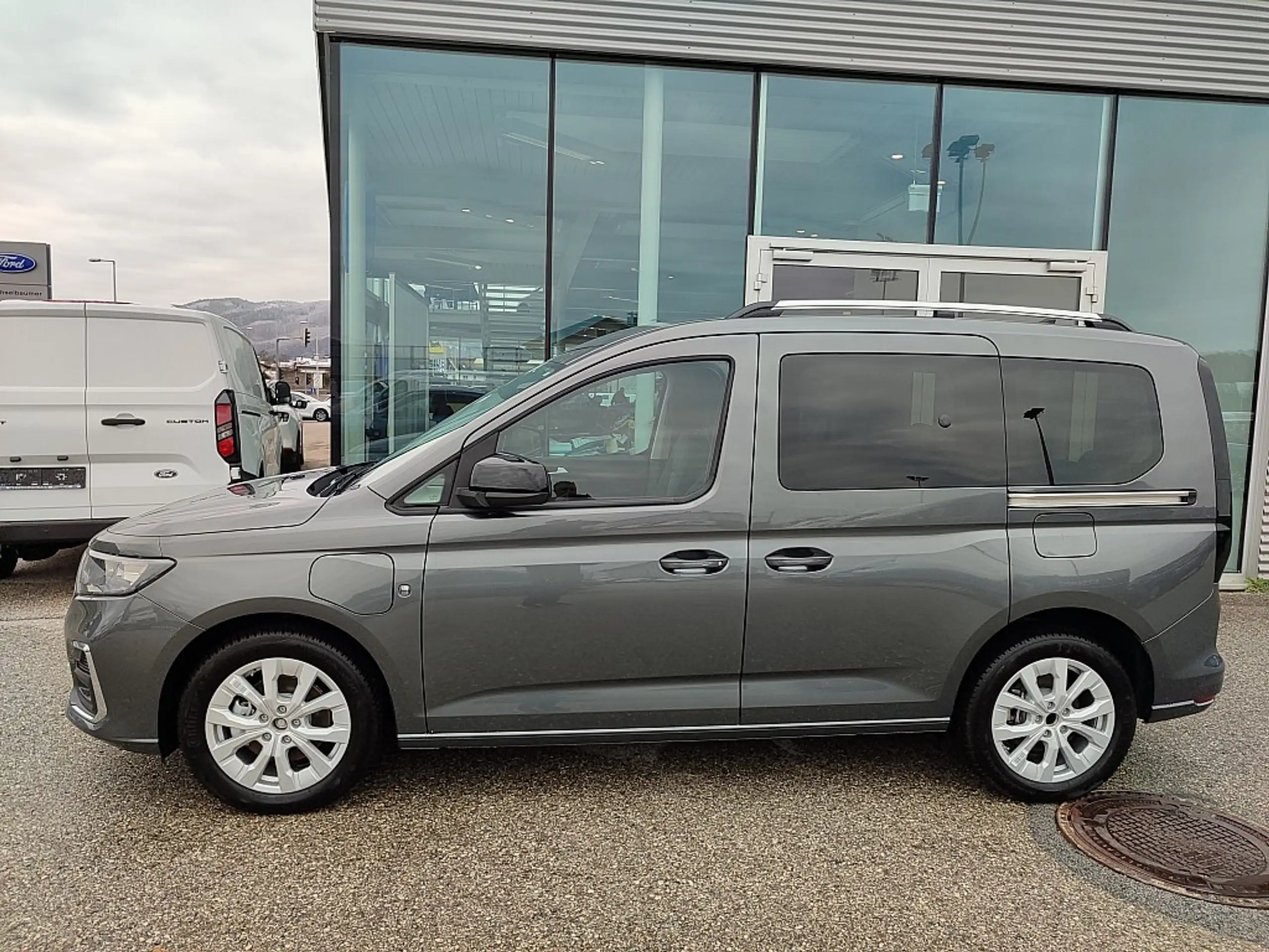 Ford - Tourneo Connect