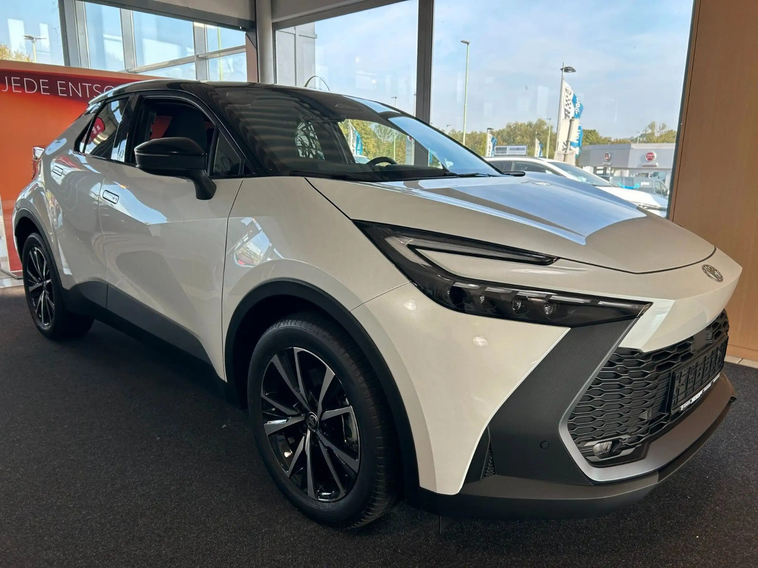 Toyota - C-HR