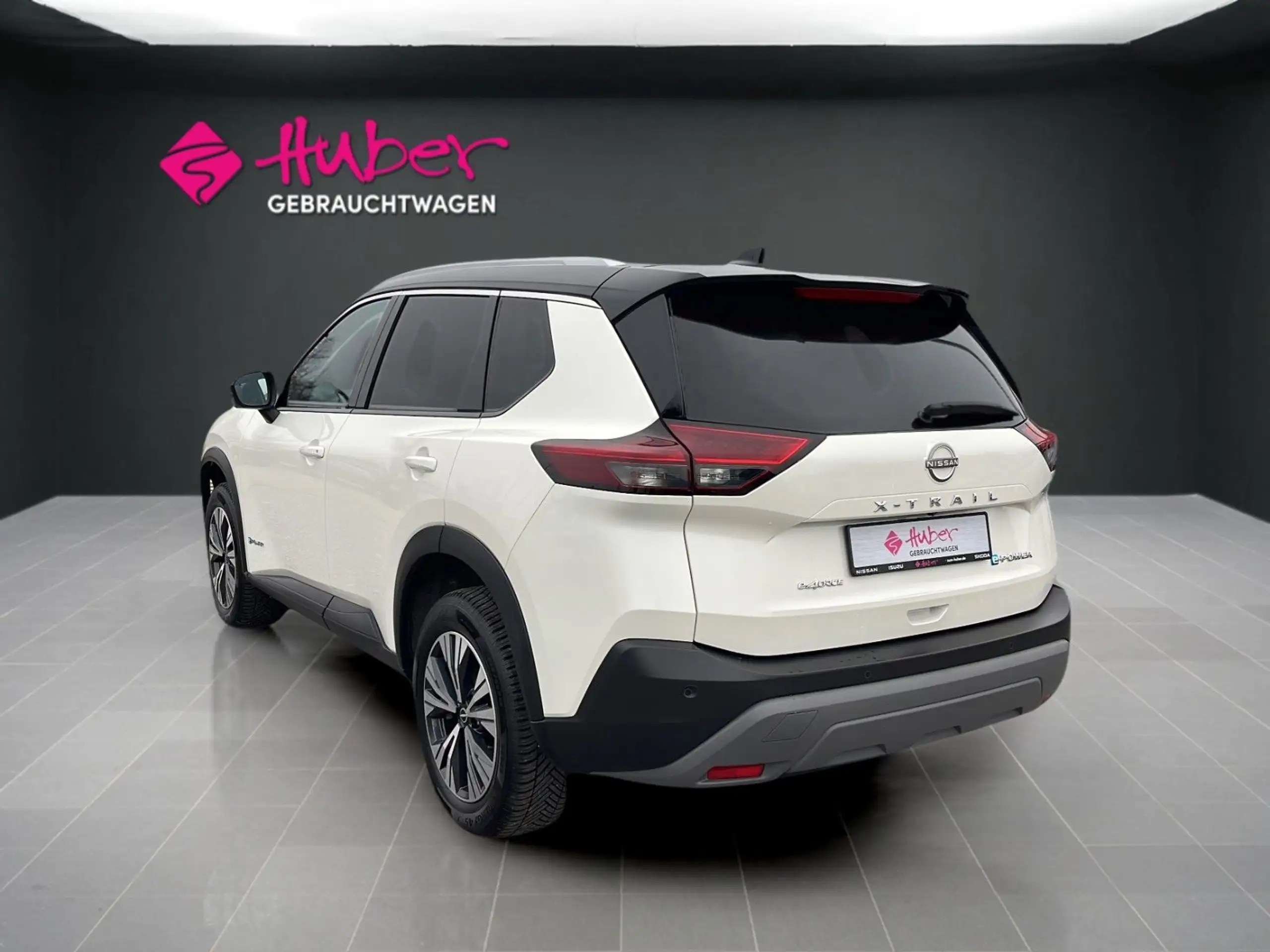 Nissan - X-Trail