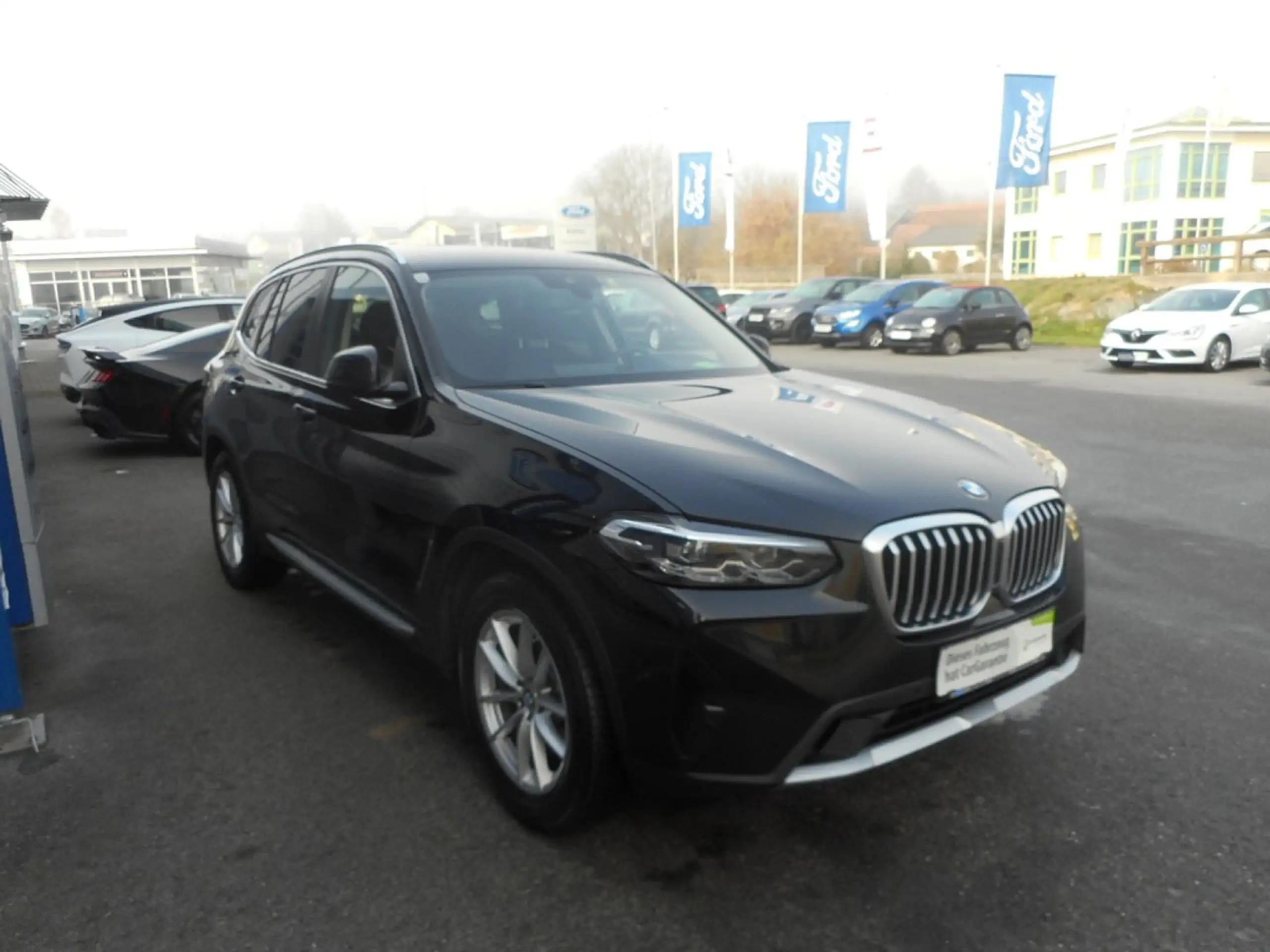 BMW - X3