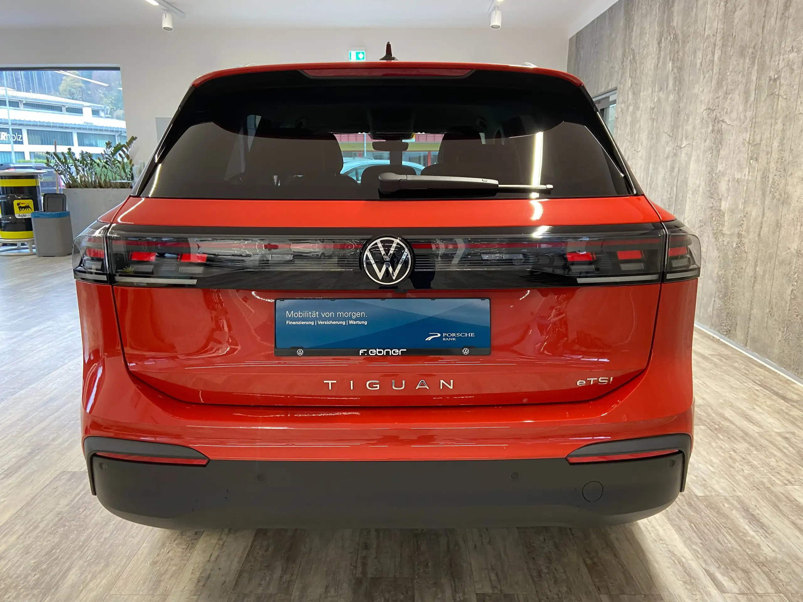 Volkswagen - Tiguan