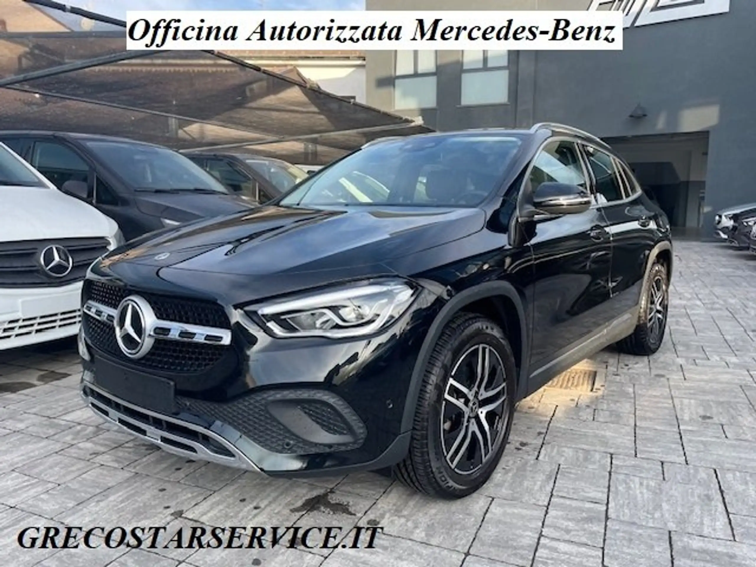 Mercedes-Benz GLA 180 2023