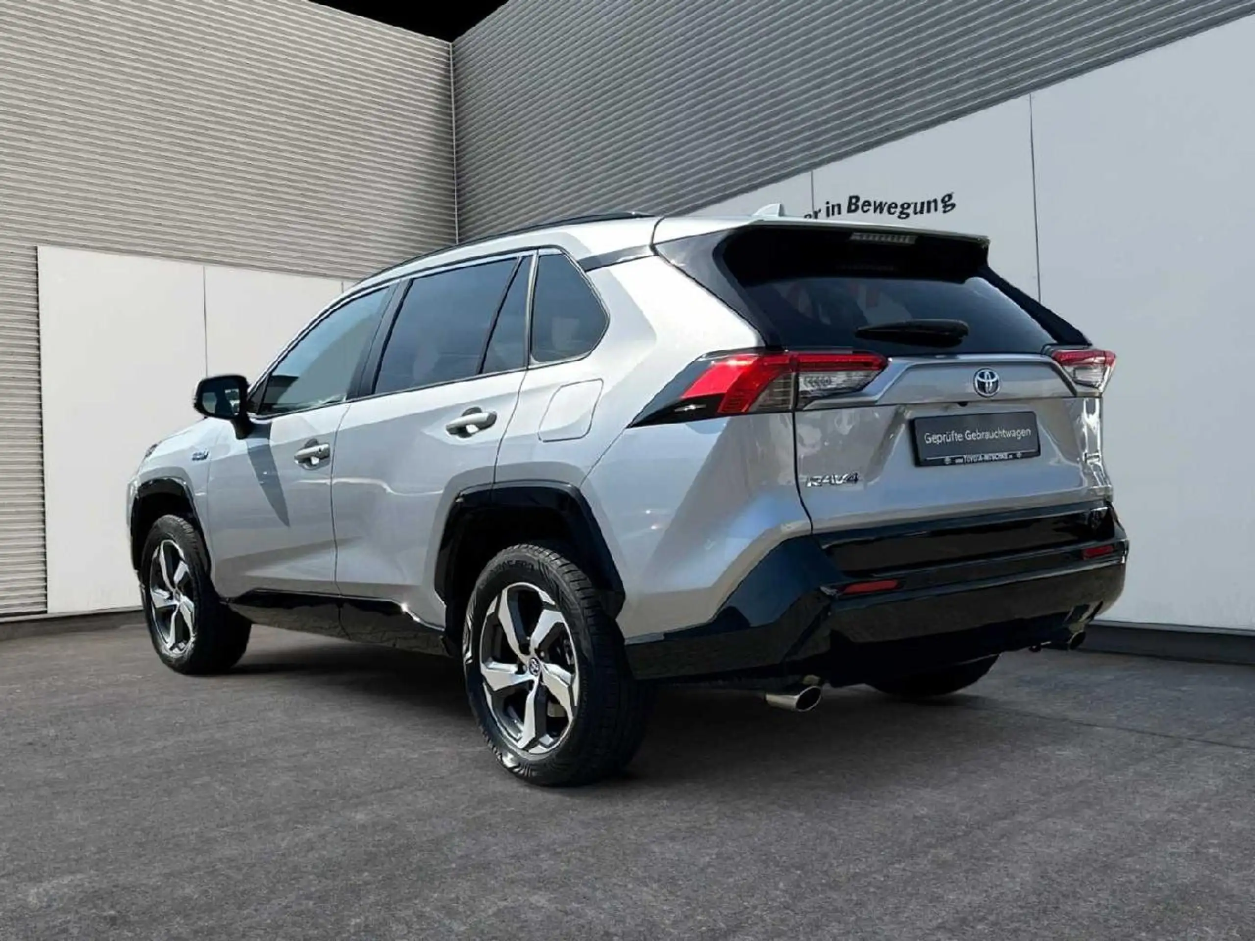 Toyota - RAV 4