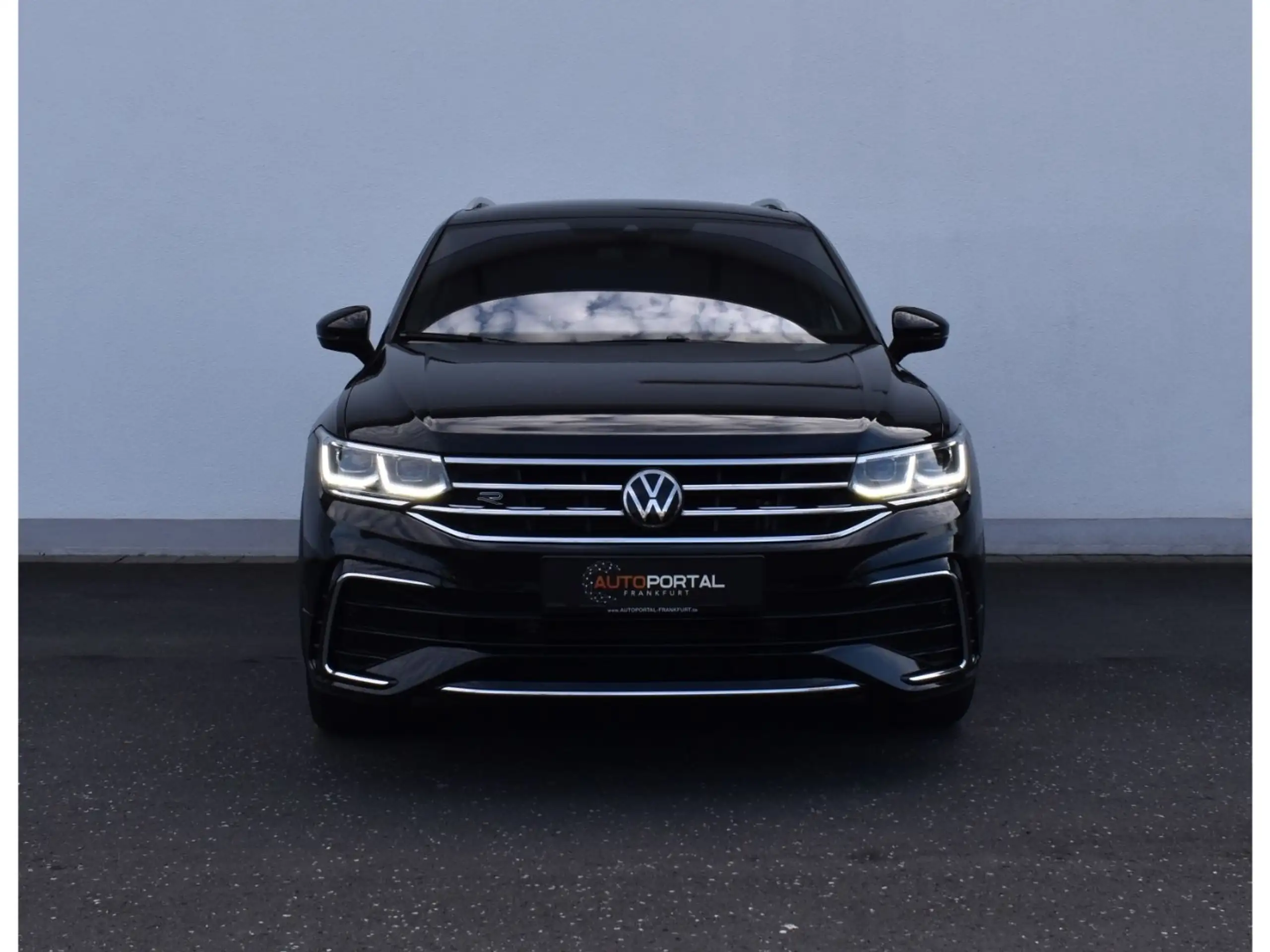 Volkswagen - Tiguan