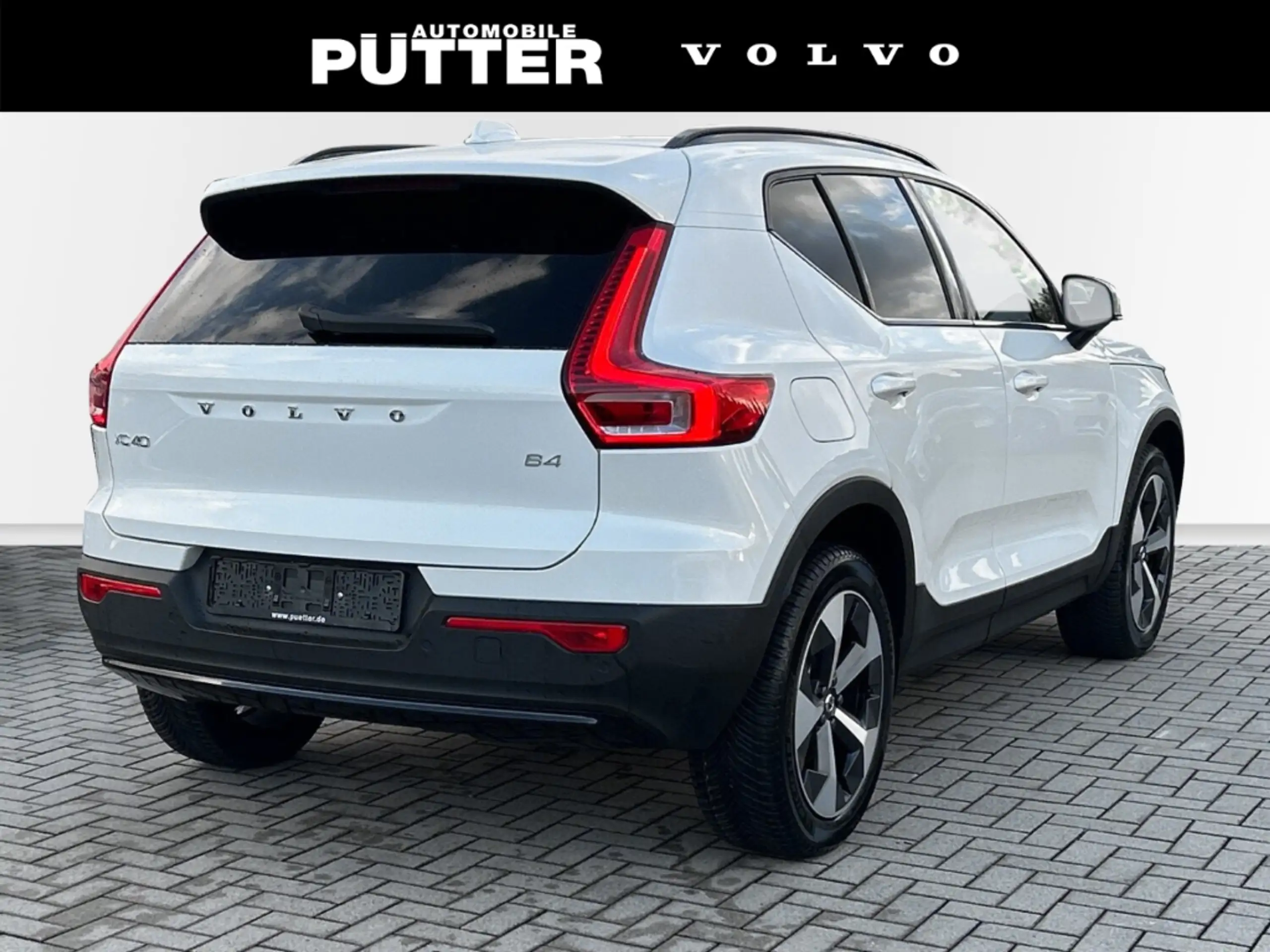 Volvo - XC40