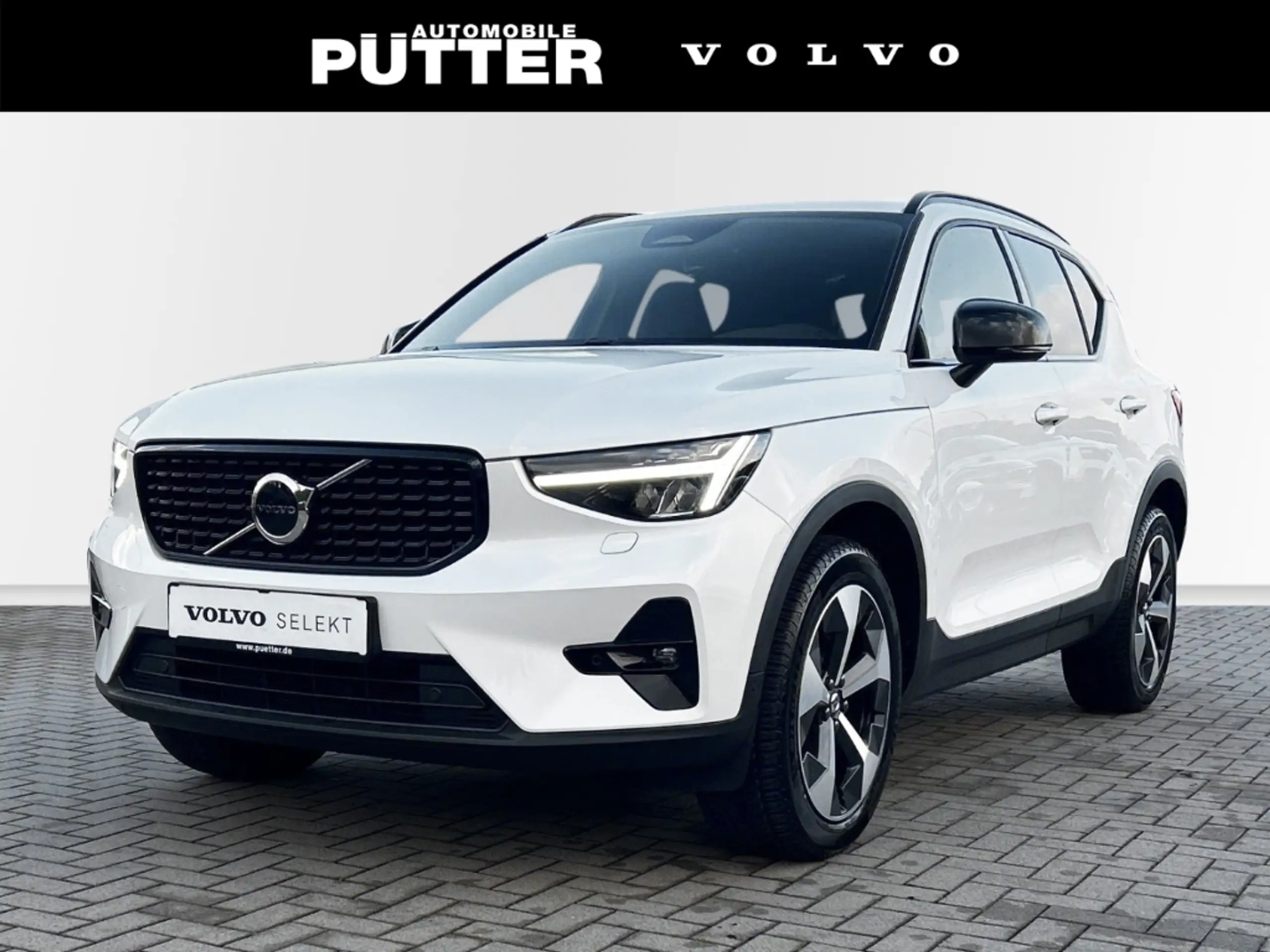 Volvo - XC40