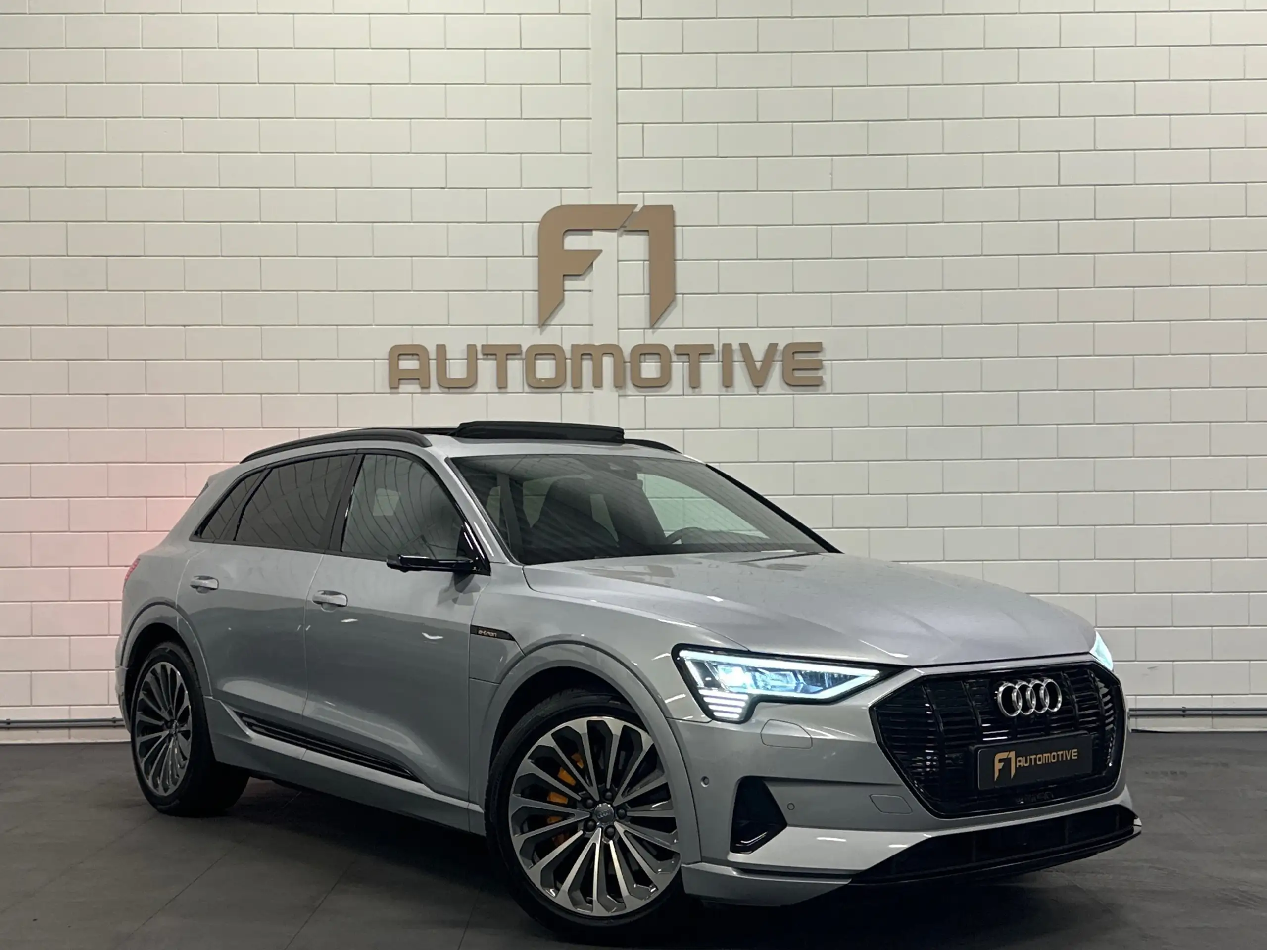 Audi - e-tron