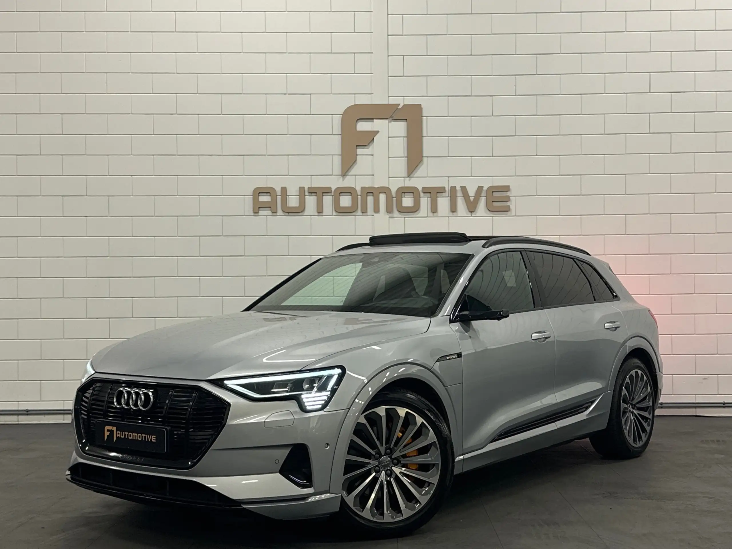 Audi - e-tron